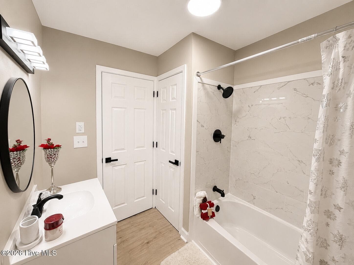 Single Family Residence at 3202 College Road, Wilmington, NC 28412, photo 32 of 45