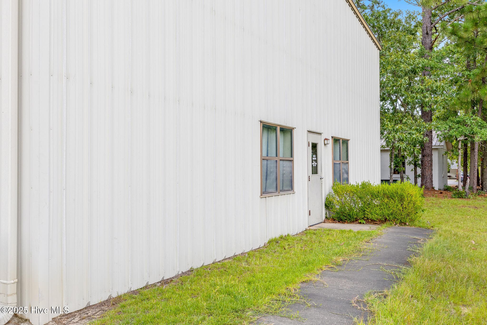 Improved at 503 Johnson Street, Aberdeen, NC 28315, photo 50 of 50