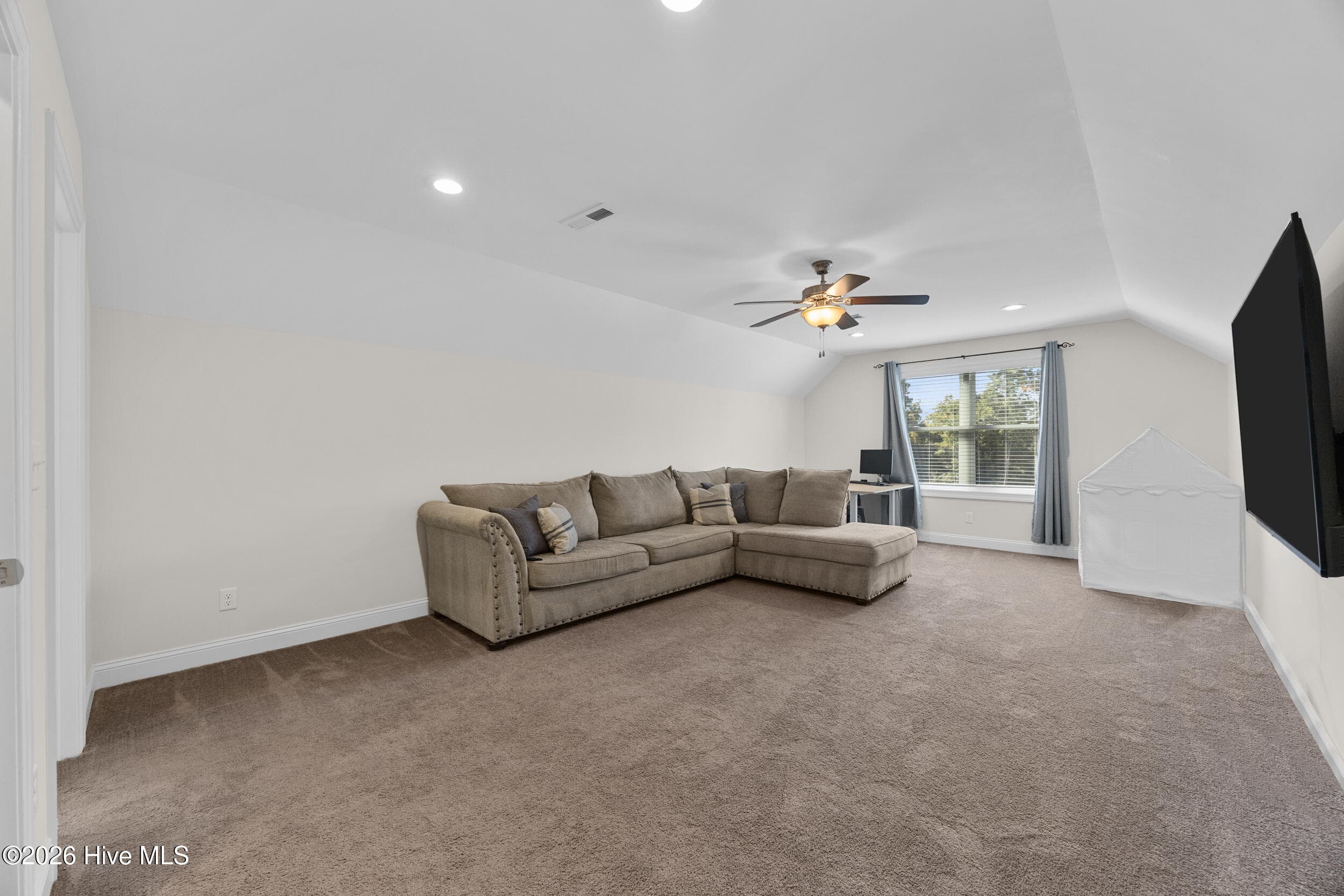 Single Family Residence at 182 Scrub Oaks Drive, Hampstead, NC 28443, photo 24 of 37