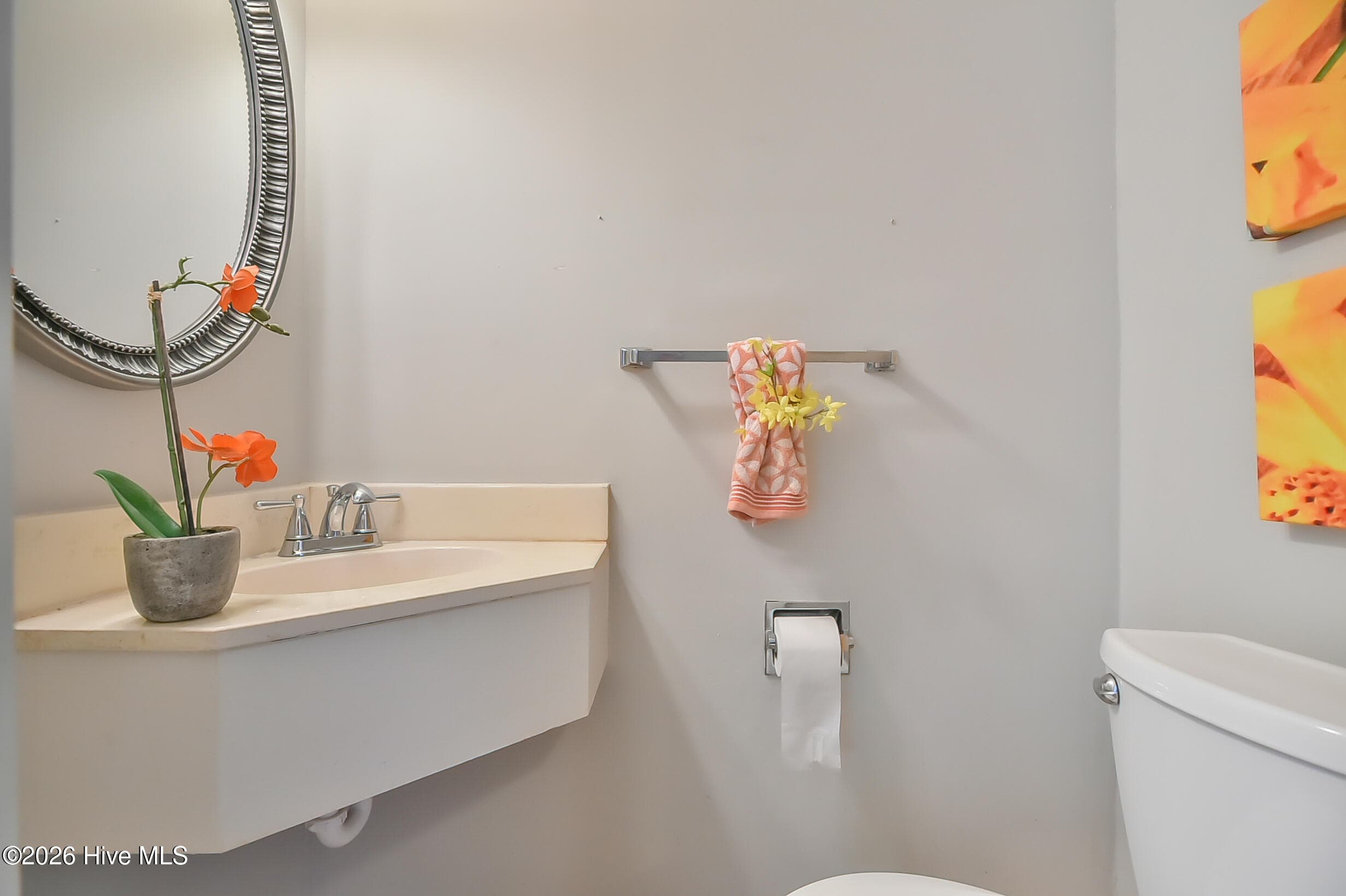 Condominium at 1705 Oak Tree Drive, Chapel Hill, NC 27517, photo 2 of 18