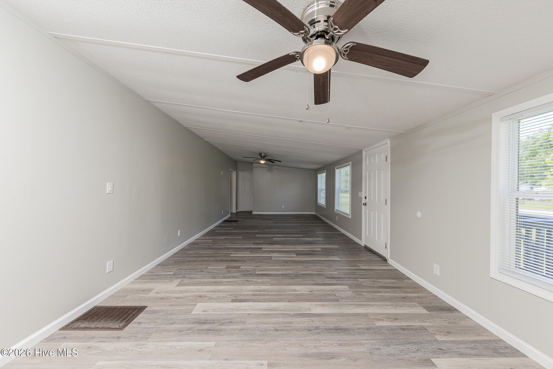 Manufactured Home at 122 Woodbrook Drive, Midway Park, NC 28544, photo 14 of 47