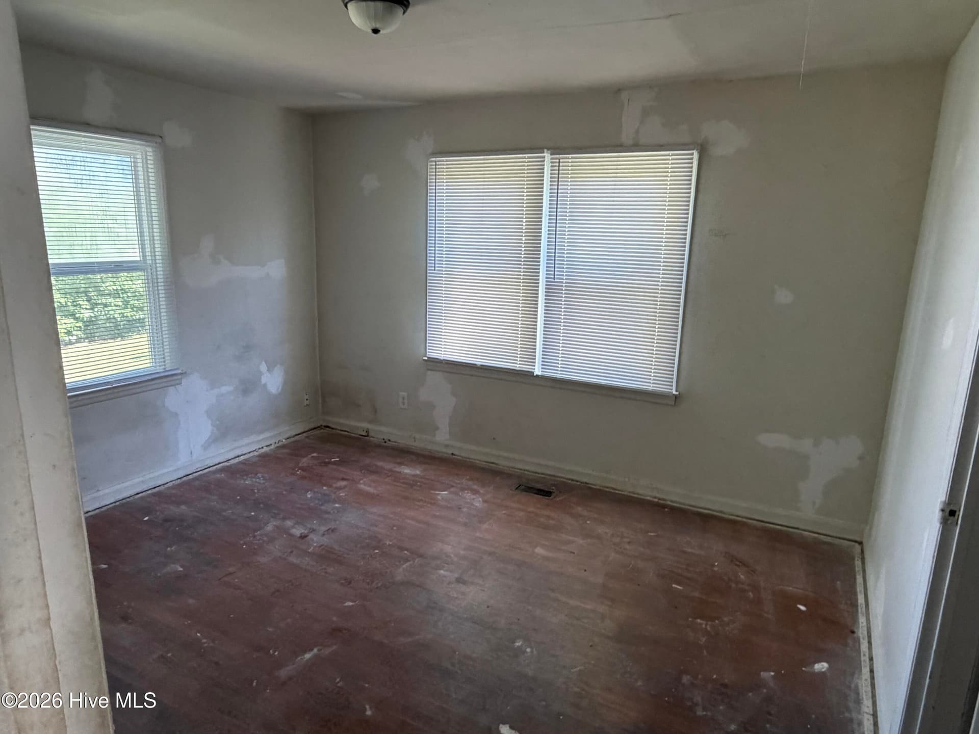 Single Family Residence at 2213 Killebrew Avenue, Augusta, GA 30906, photo 9 of 13