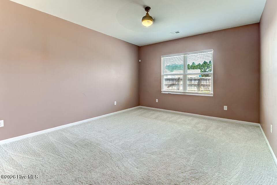 Single Family Residence at 5115 Fortuna Drive, Leland, NC 28451, photo 13 of 51
