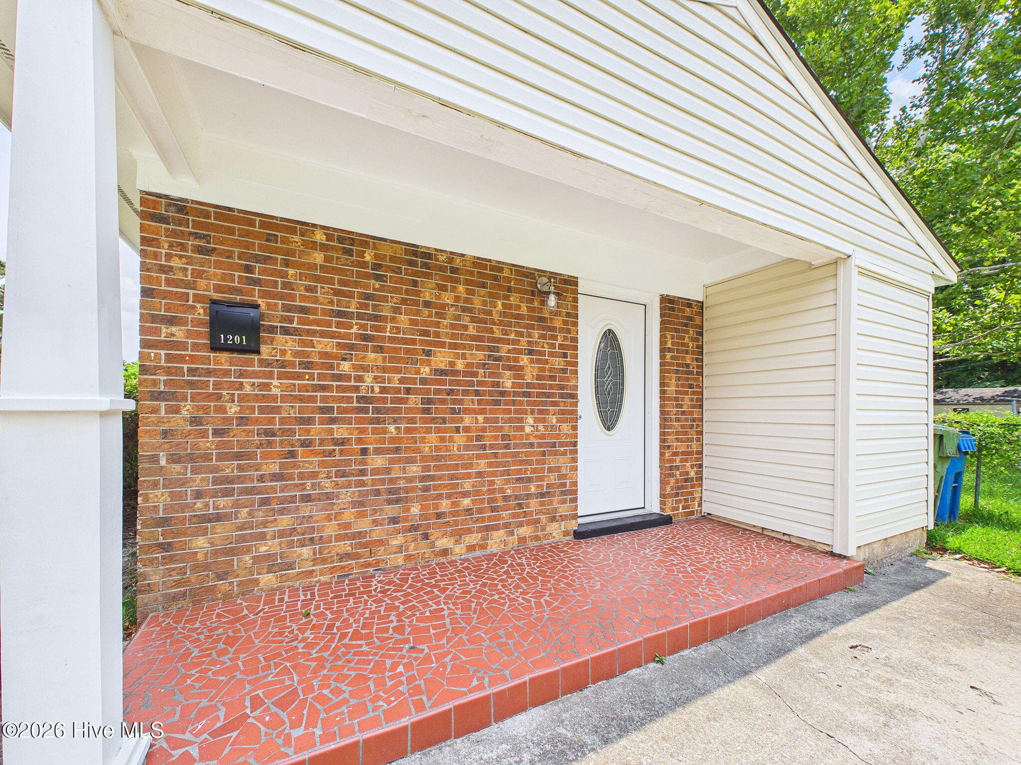 Single Family Residence at 1201 Kornegay Avenue, Wilmington, NC 28405, photo 4 of 44