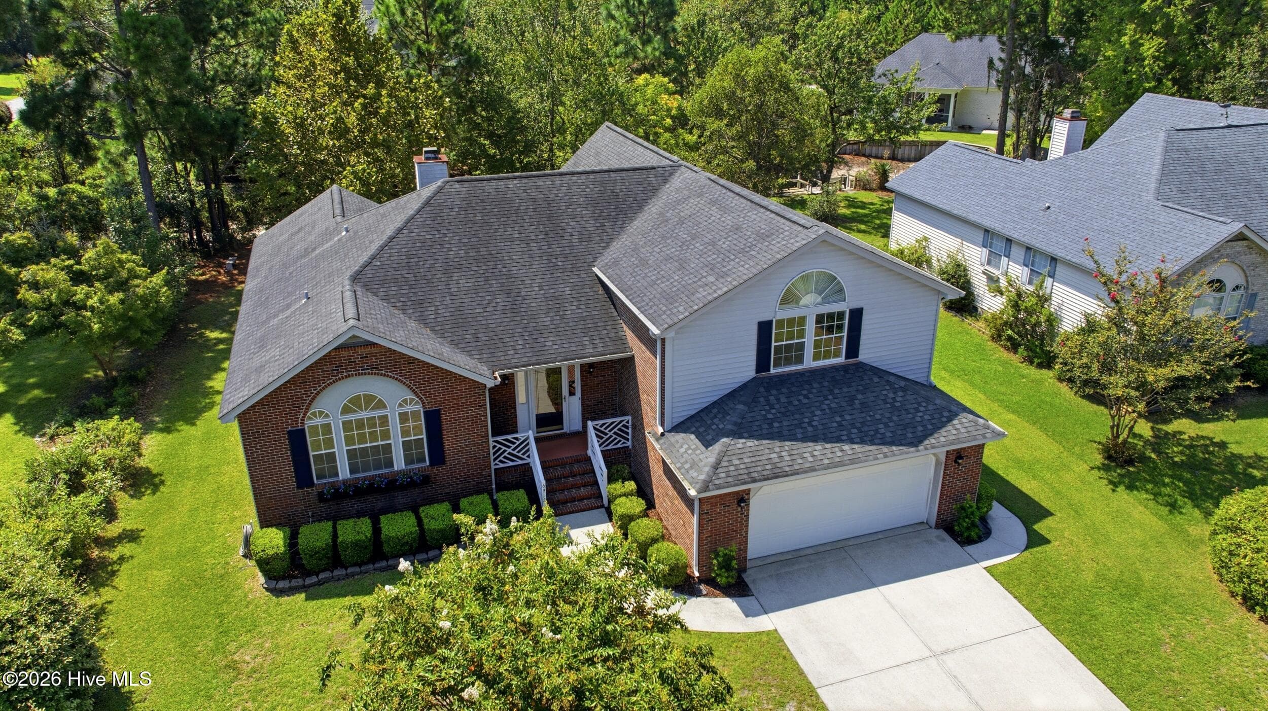Single Family Residence at 6912 Haberdeen Drive, Wilmington, NC 28411, photo 8 of 73