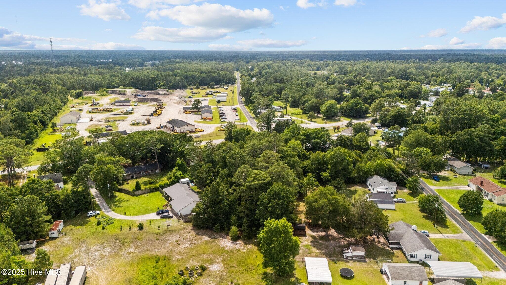 690 2 Chatham Street, Newport, NC 28570