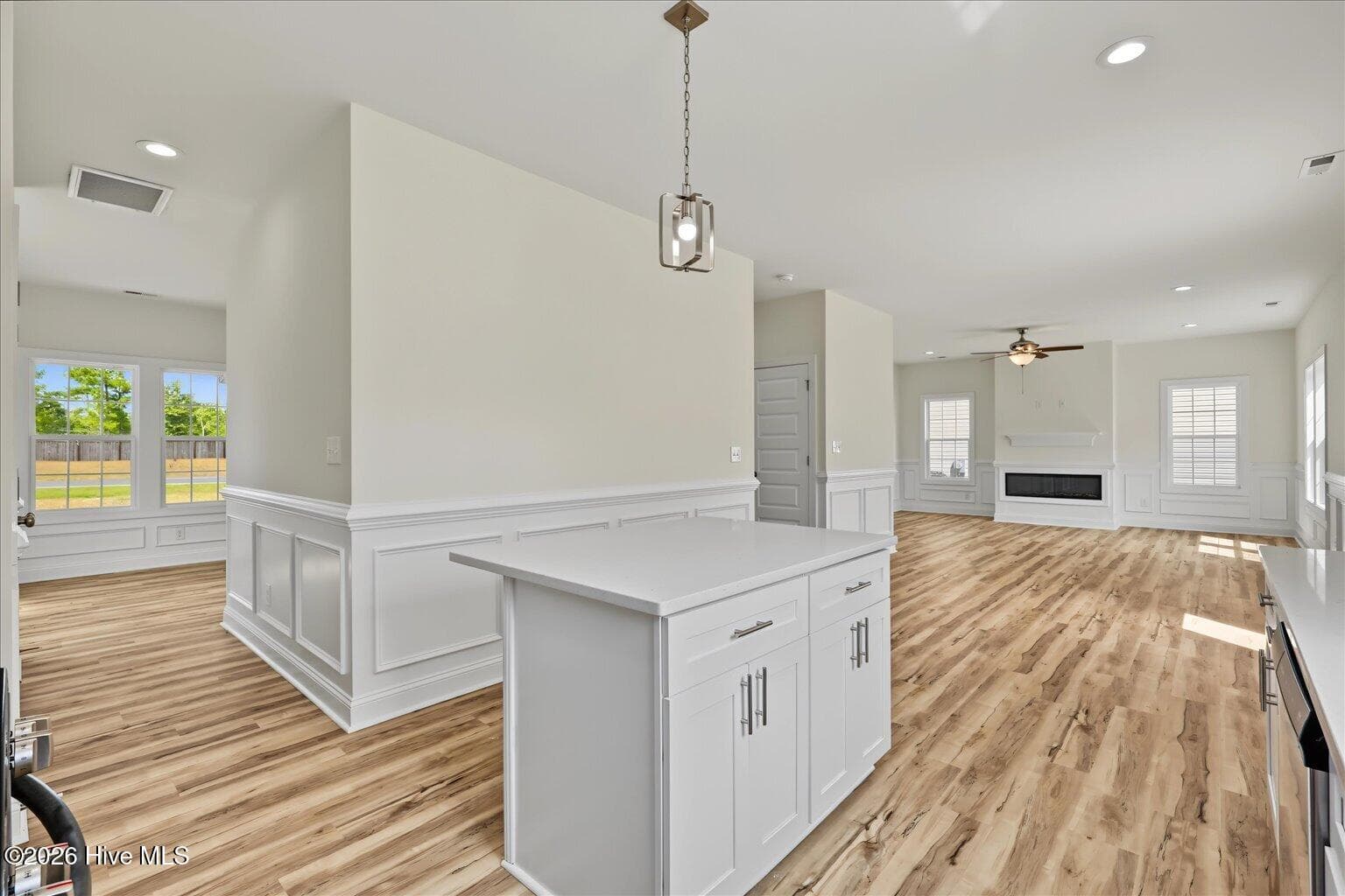 Single Family Residence at 467 Fowler Manning Road, Richlands, NC 28574, photo 16 of 49