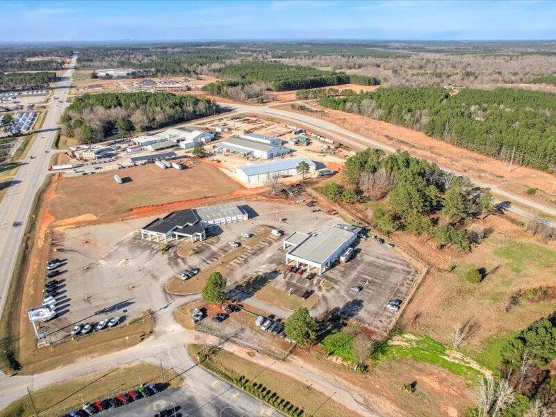 Business at 2210 Washington Road, Thomson, GA 30824, photo 10 of 74