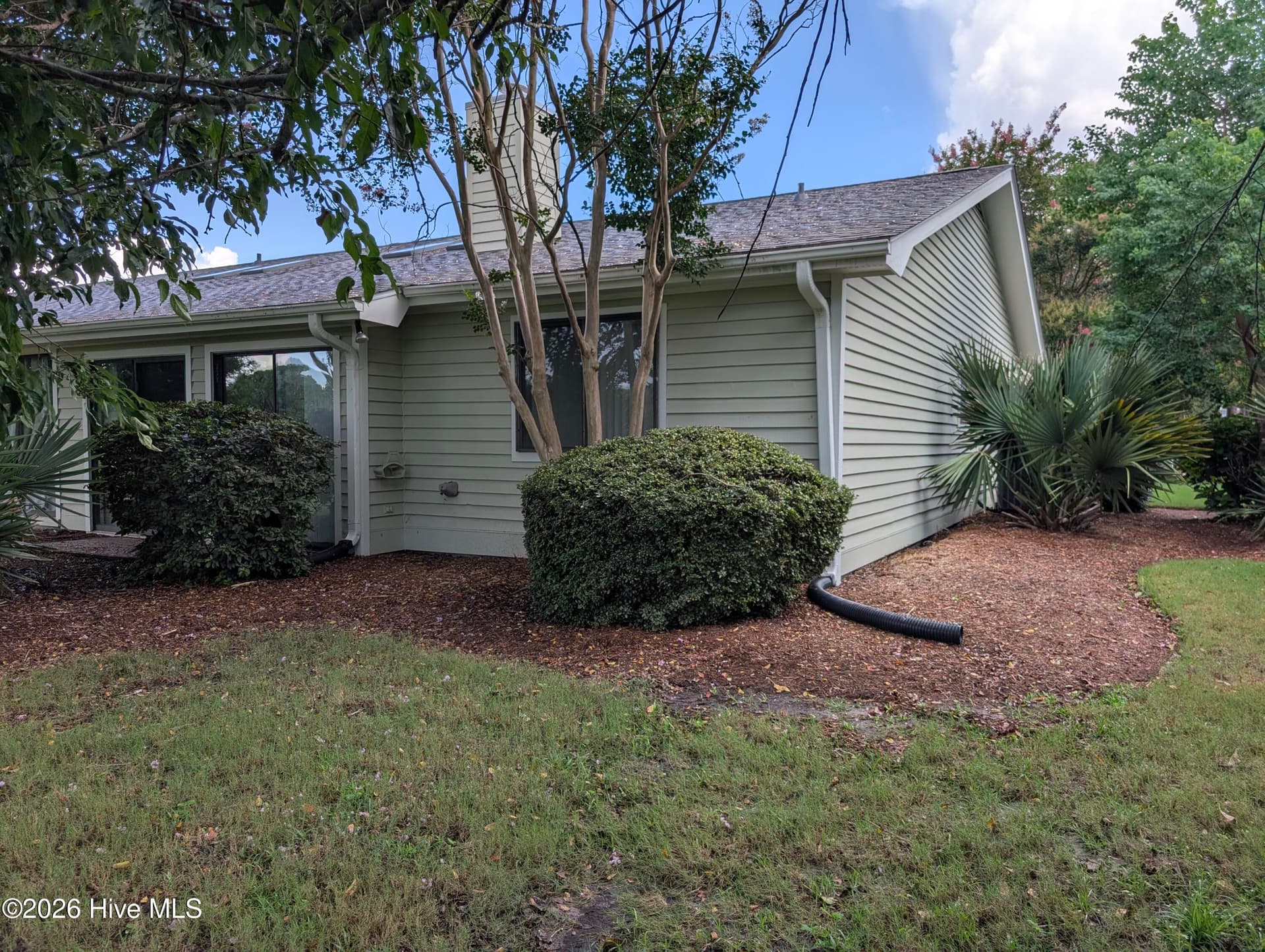 Townhouse at 5916 Chester Street, Wilmington, NC 28405, photo 4 of 31