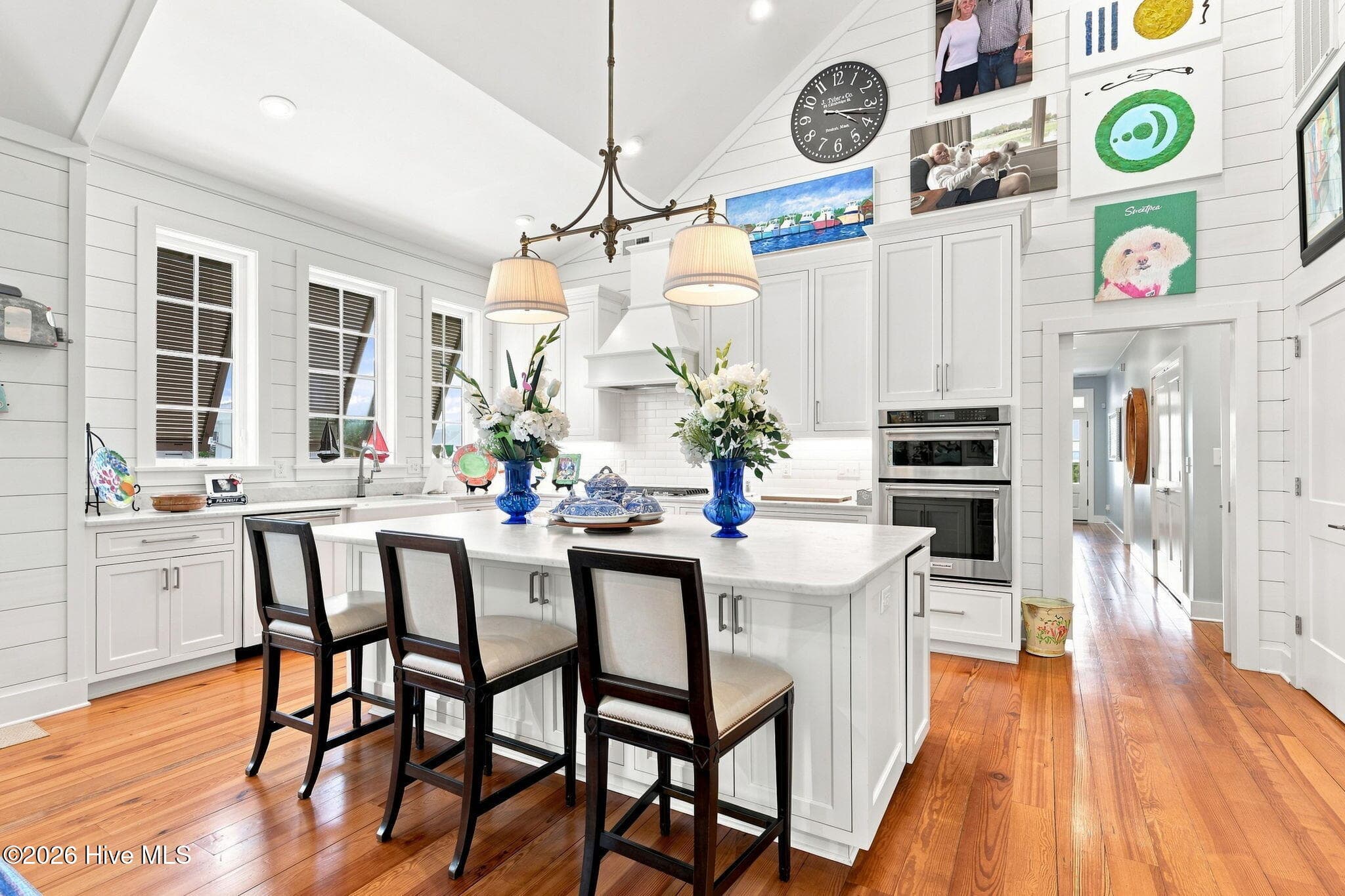 Single Family Residence at 109 Broad Street, Beaufort, NC 28516, photo 11 of 41