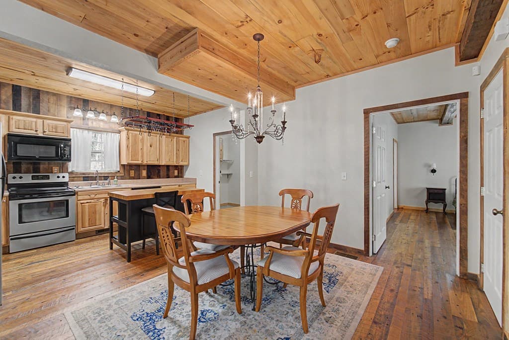 Single Family Residence at 138 Hubbell Lane, Robbinsville, NC 28771, photo 18 of 63