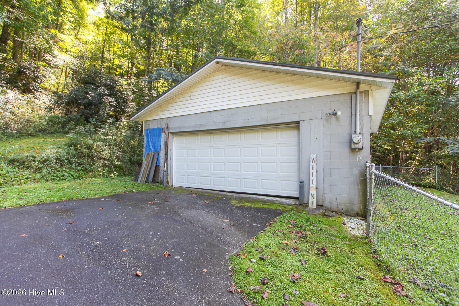Manufactured Home at 447 Anderson Creek, Robbinsville, NC 28771, photo 54 of 98