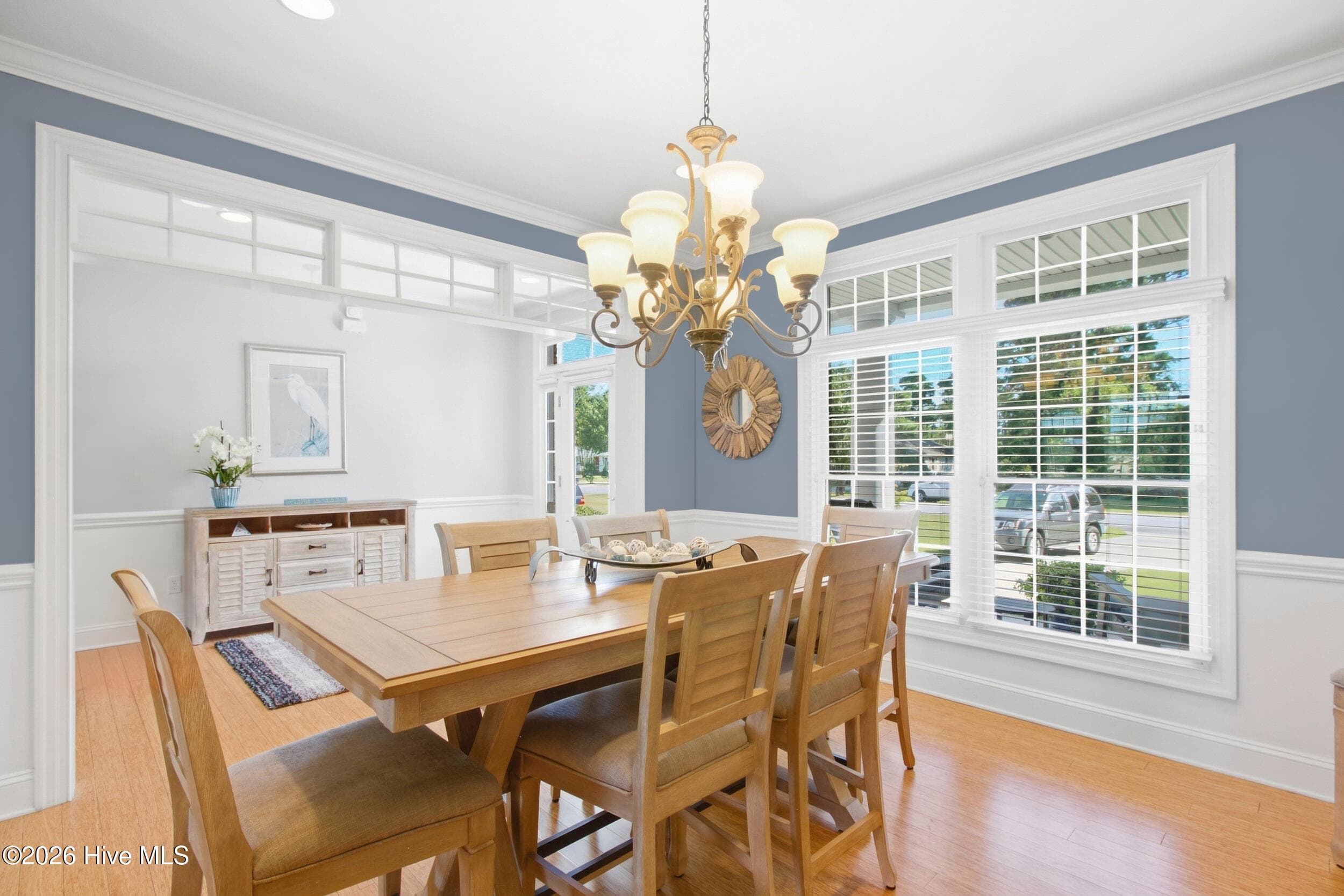 Dining - 1012 Pelican Drive, New Bern, NC 28560