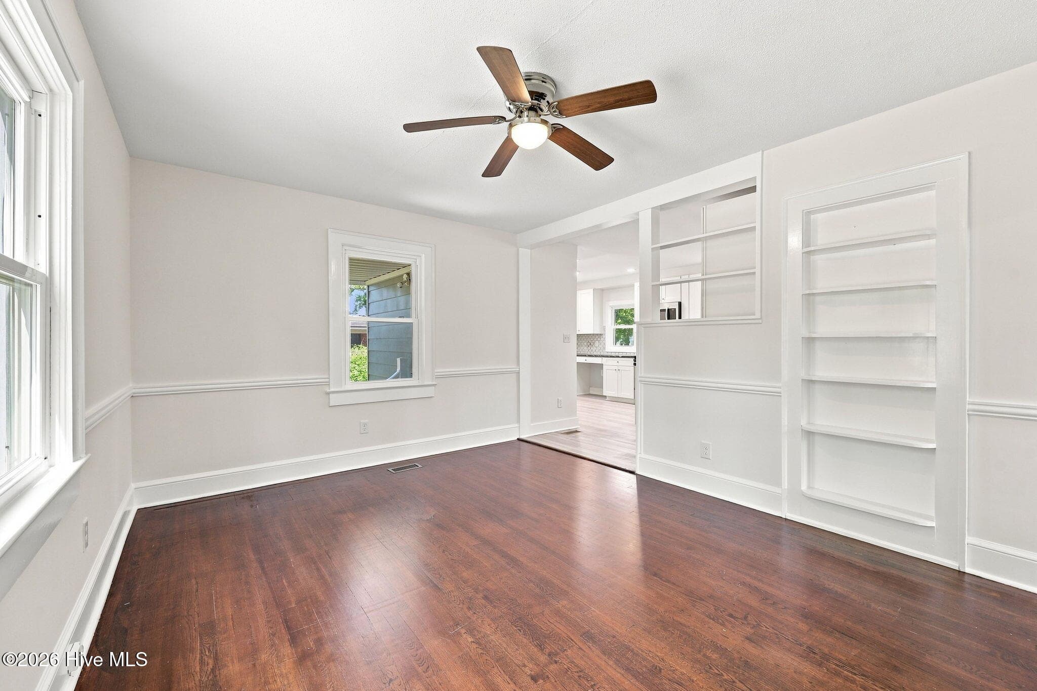 Single Family Residence at 301 W 15th Street, Washington, NC 27889, photo 19 of 31