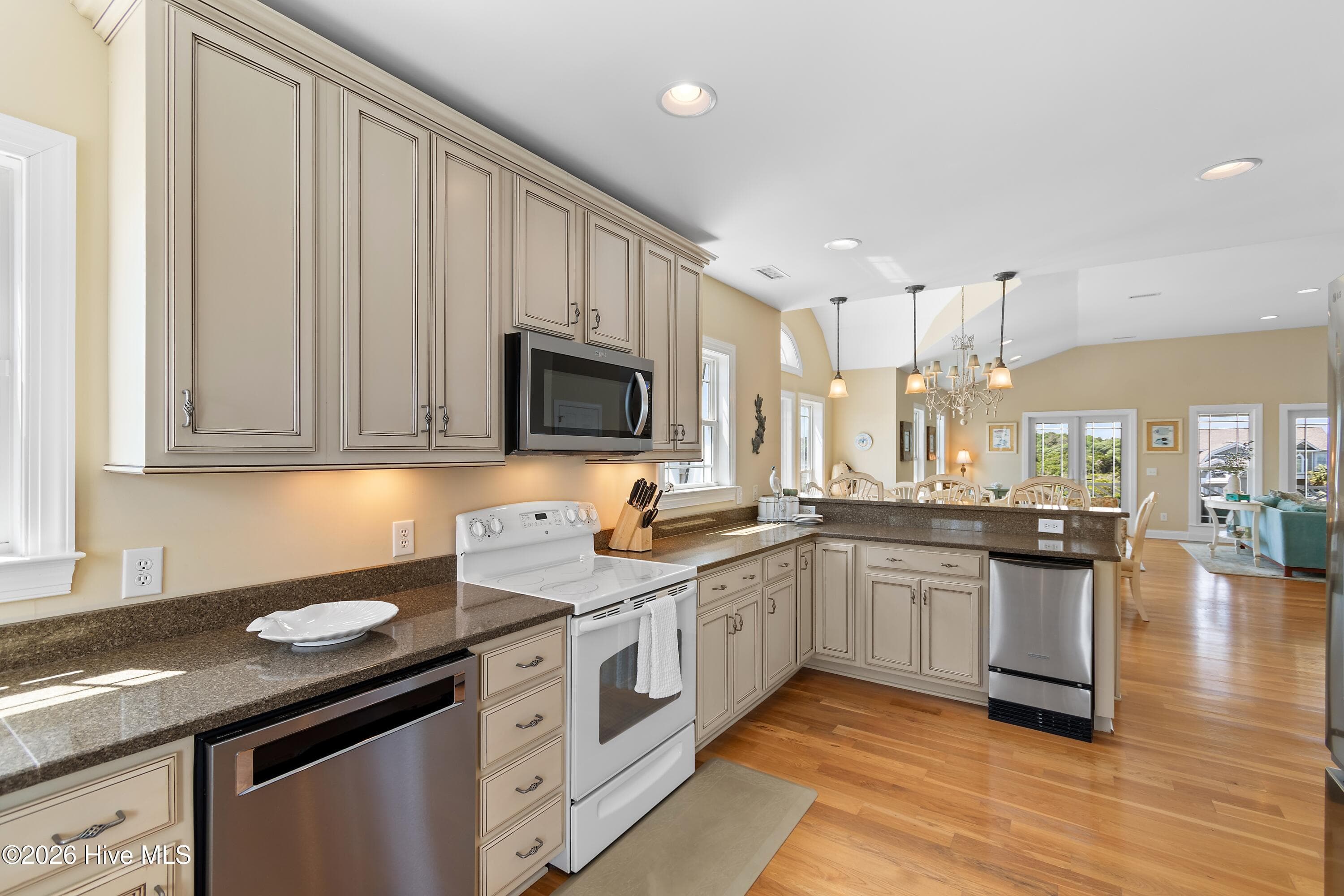 Single Family Residence at 1046 Tide Ridge Drive, Holden Beach, NC 28462, photo 35 of 97