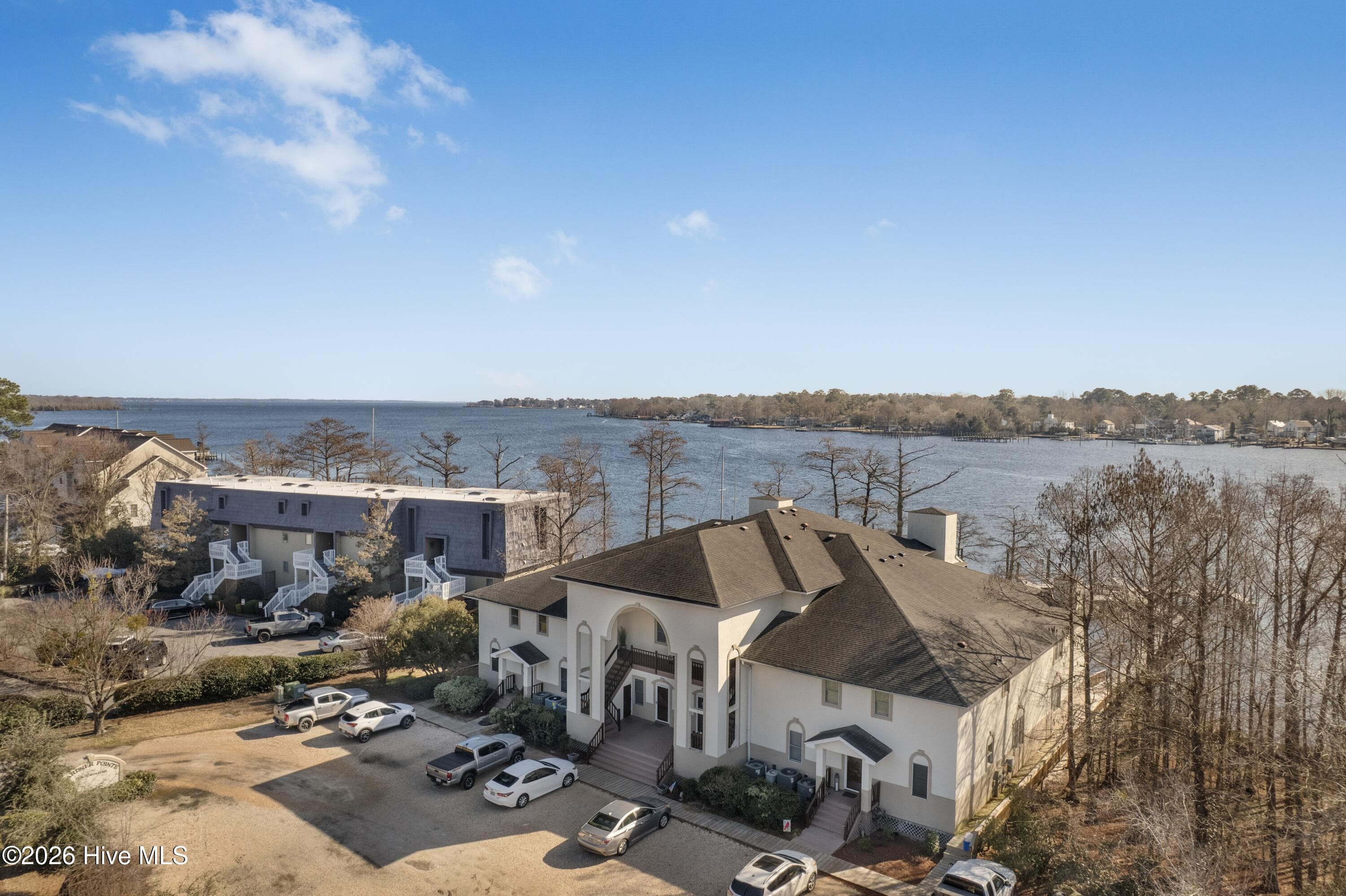 Condominium at 9 Gardner Point Drive 9, Elizabeth City, NC 27909, photo 2 of 5