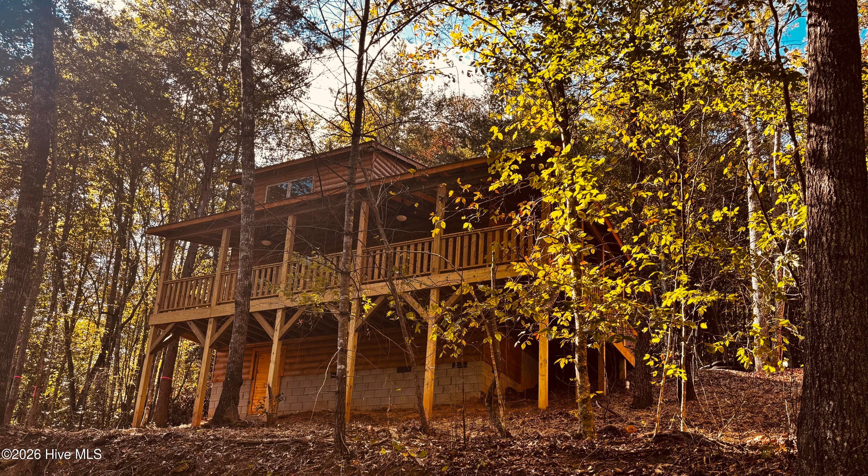 Single Family Residence at 752 Whispering Ridge Drive, Murphy, NC 28906, photo 7 of 38