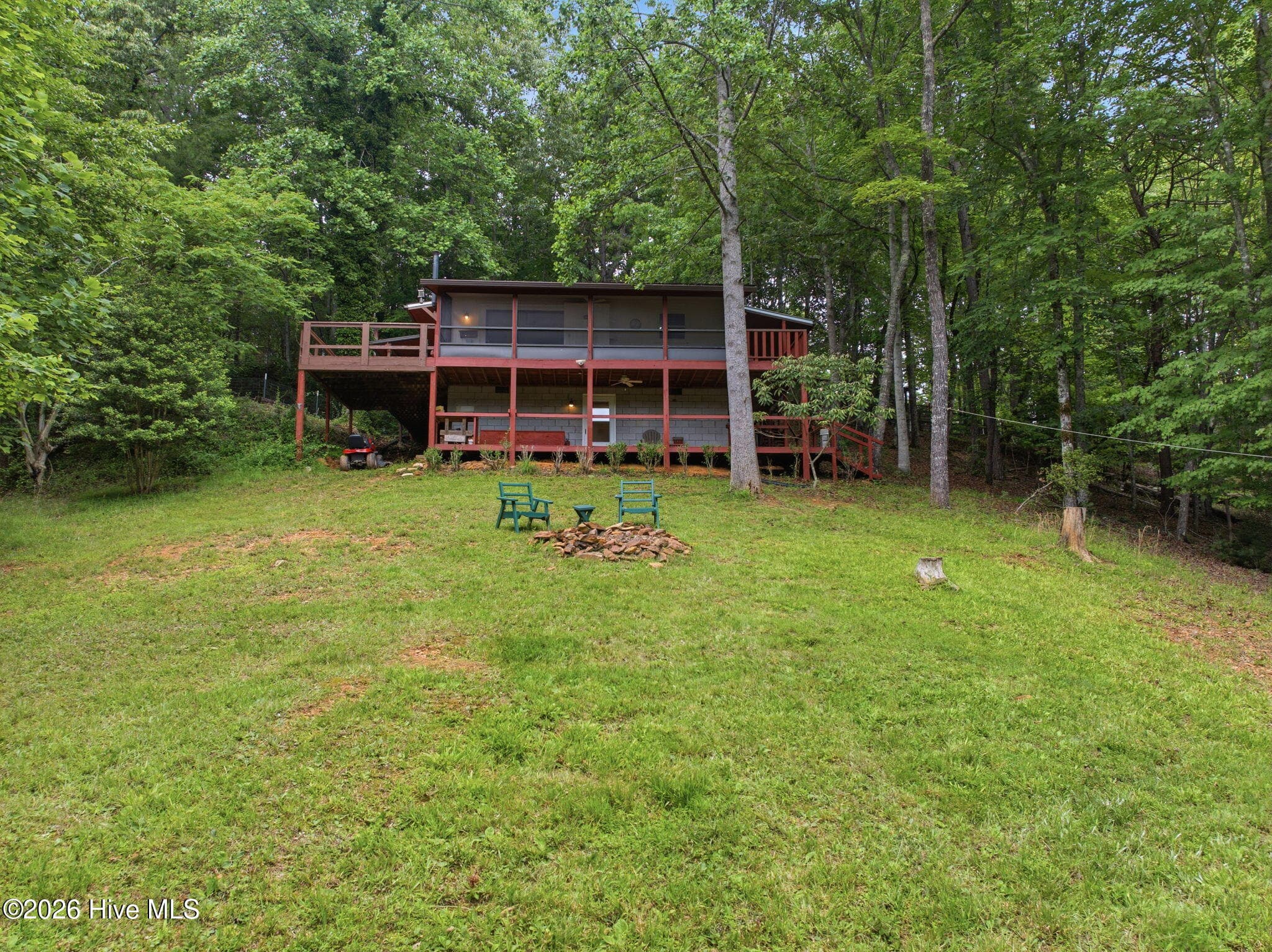 Single Family Residence at 158 Mountain Stream Road, Murphy, NC 28906, photo 2 of 34