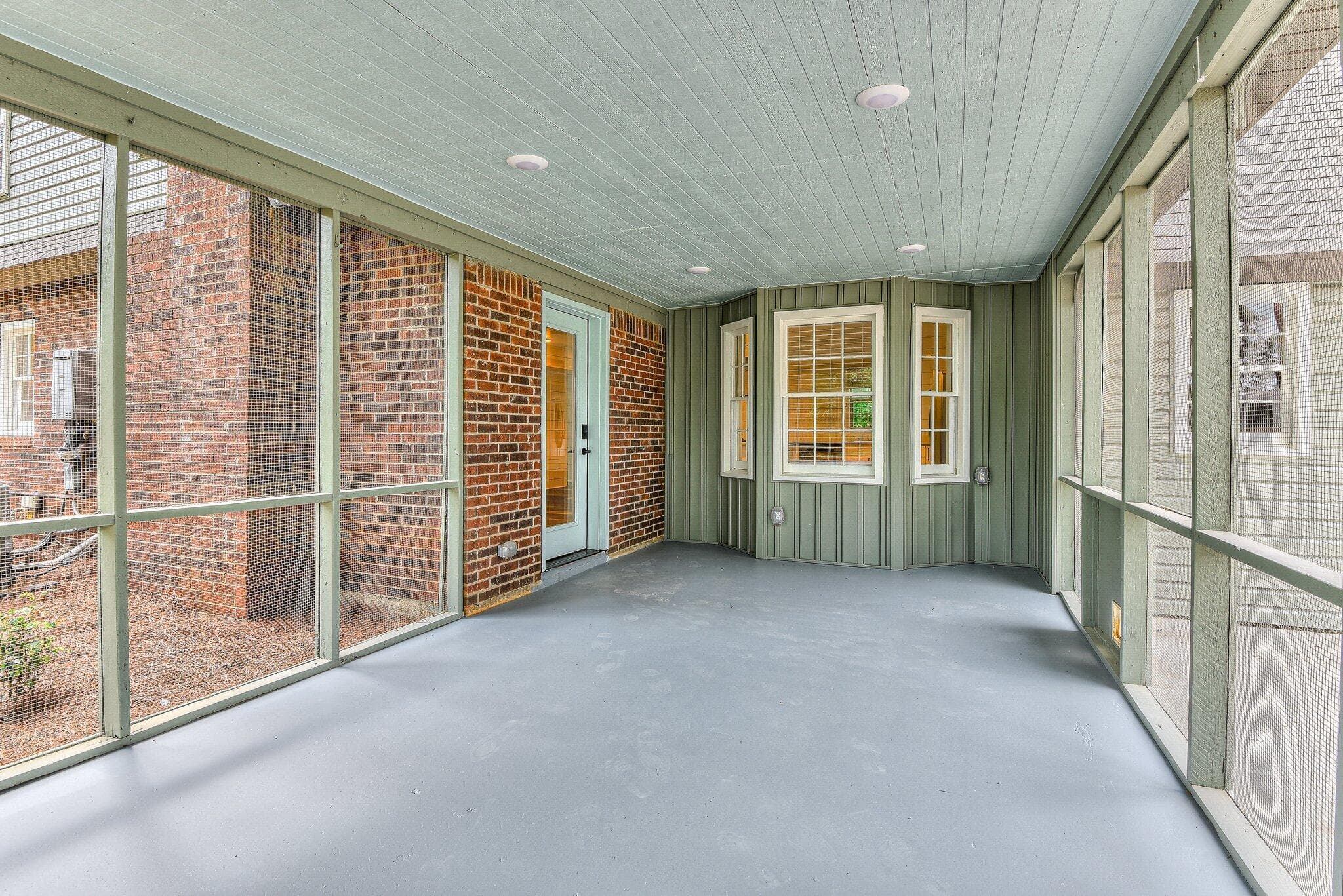 Single Family Residence at 135 Lake Bluff Drive S 135, Waynesboro, GA 30830, photo 8 of 29