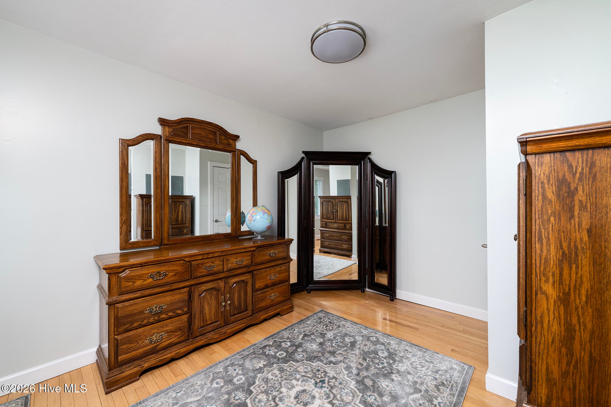 Primary Suite Dressing Room - 5616 Gondolier Drive, New Bern, NC 28560