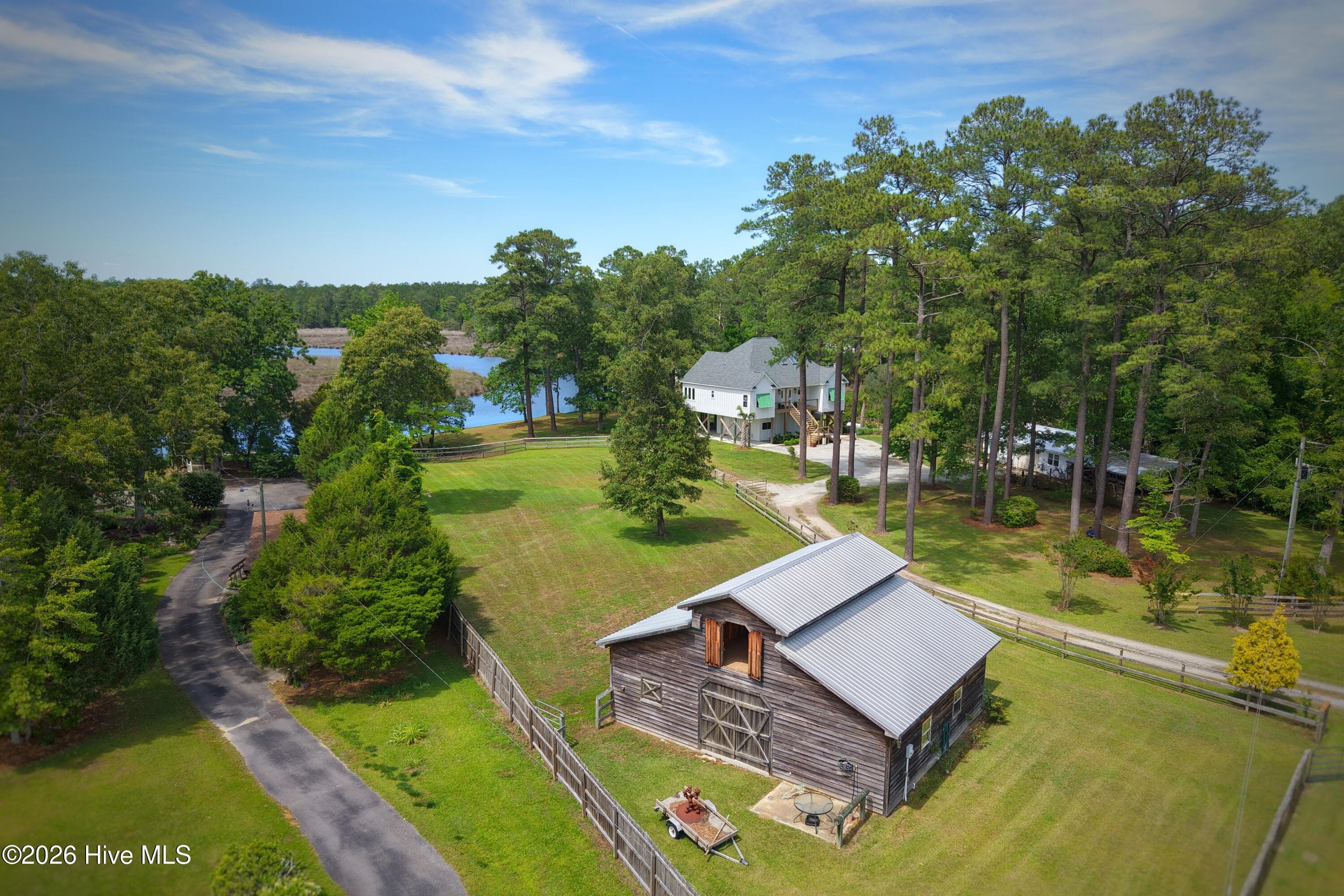 Single Family Residence at 1002 Howells Road, Grantsboro, NC 28529, photo 13 of 87