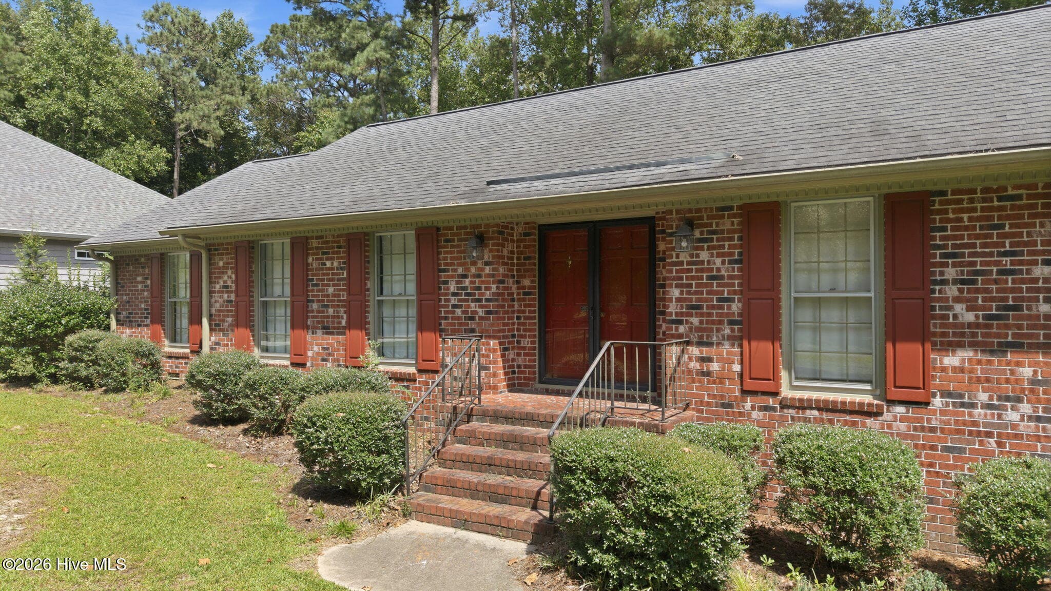 111 Robin Road, Greenville, NC 27858