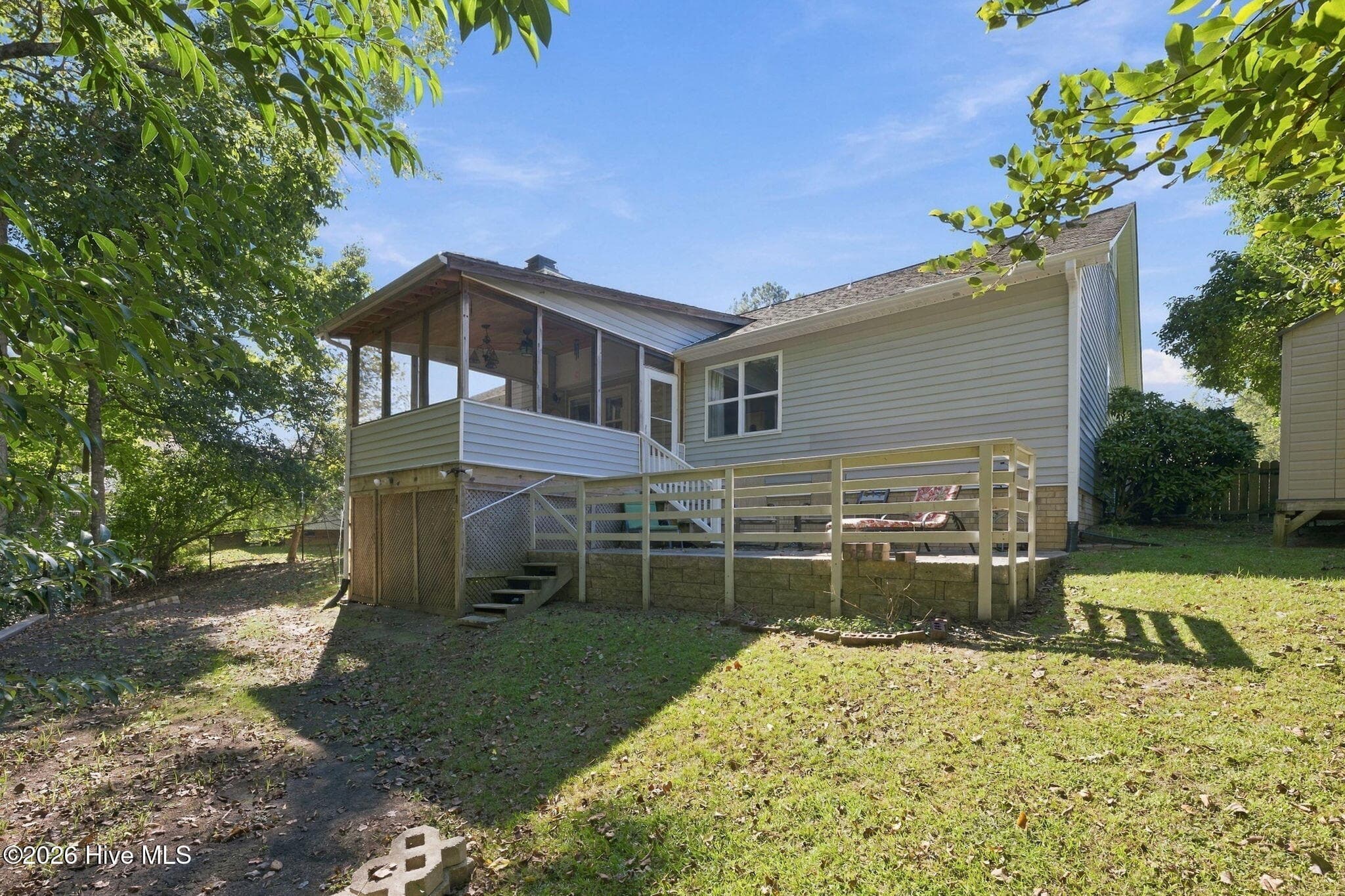 Single Family Residence at 3910 Yarmouth Road, New Bern, NC 28562, photo 36 of 40