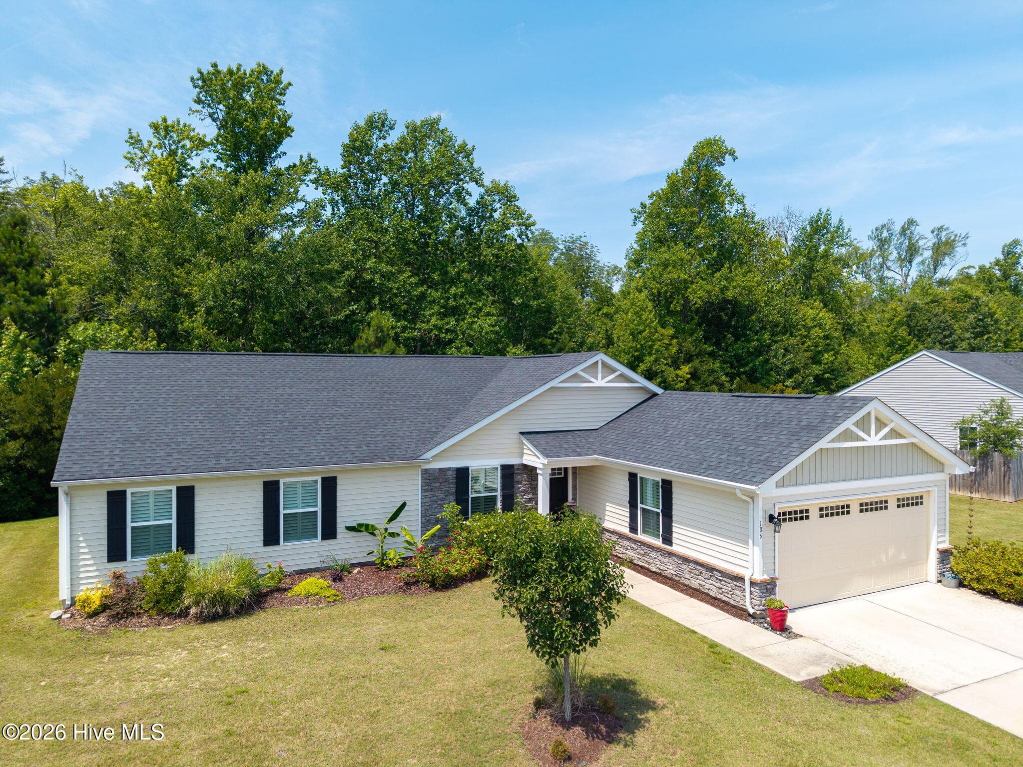 Single Family Residence at 106 Hidden View Loop, Moyock, NC 27958, photo 30 of 33