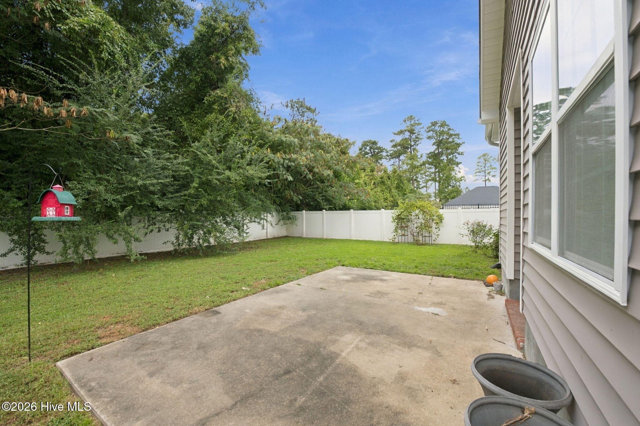 Single Family Residence at 104 Lynden Lane, New Bern, NC 28560, photo 41 of 51