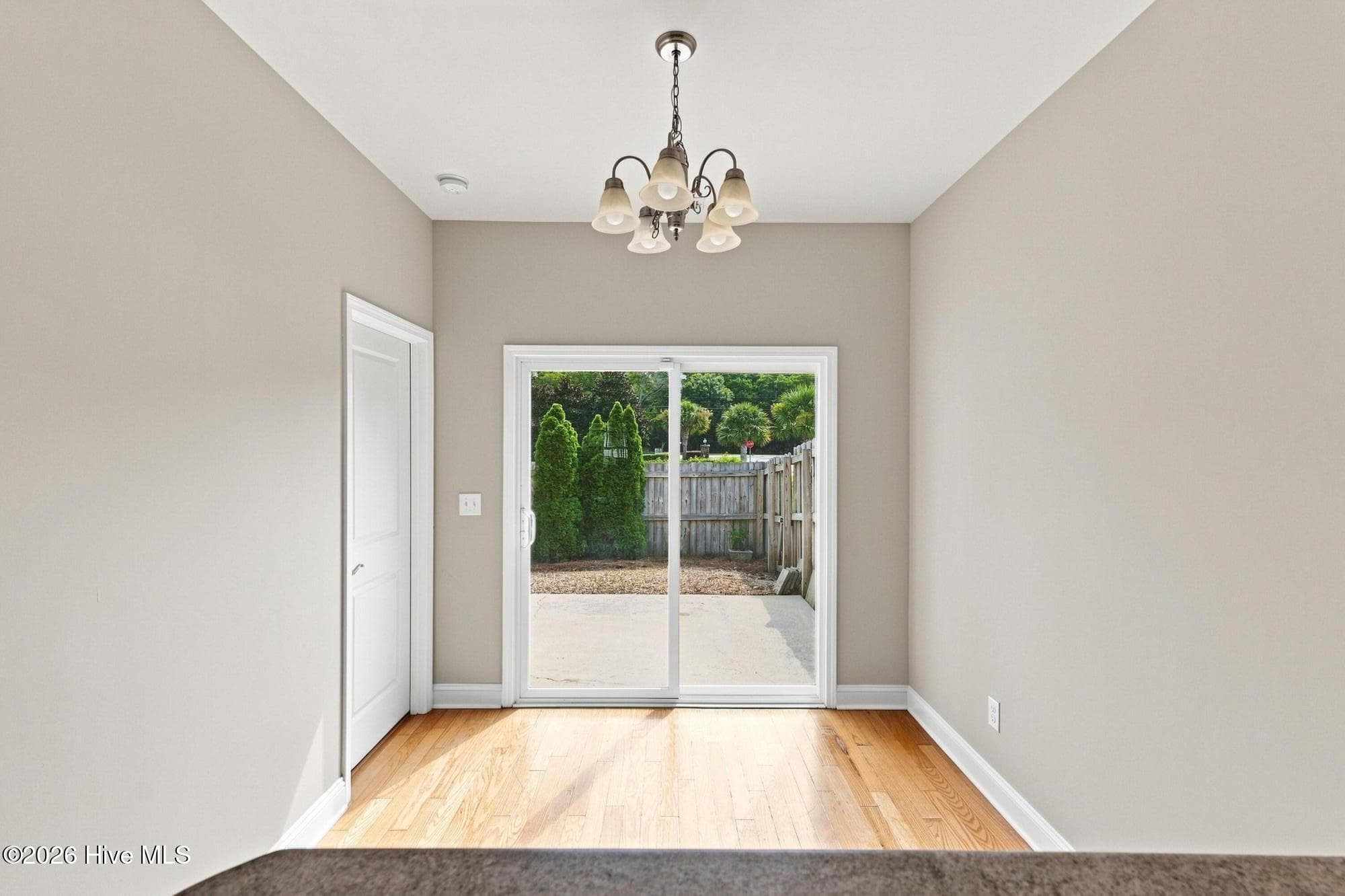Single Family Residence at 8023 Sweetgrass Court, Wilmington, NC 28412, photo 14 of 33
