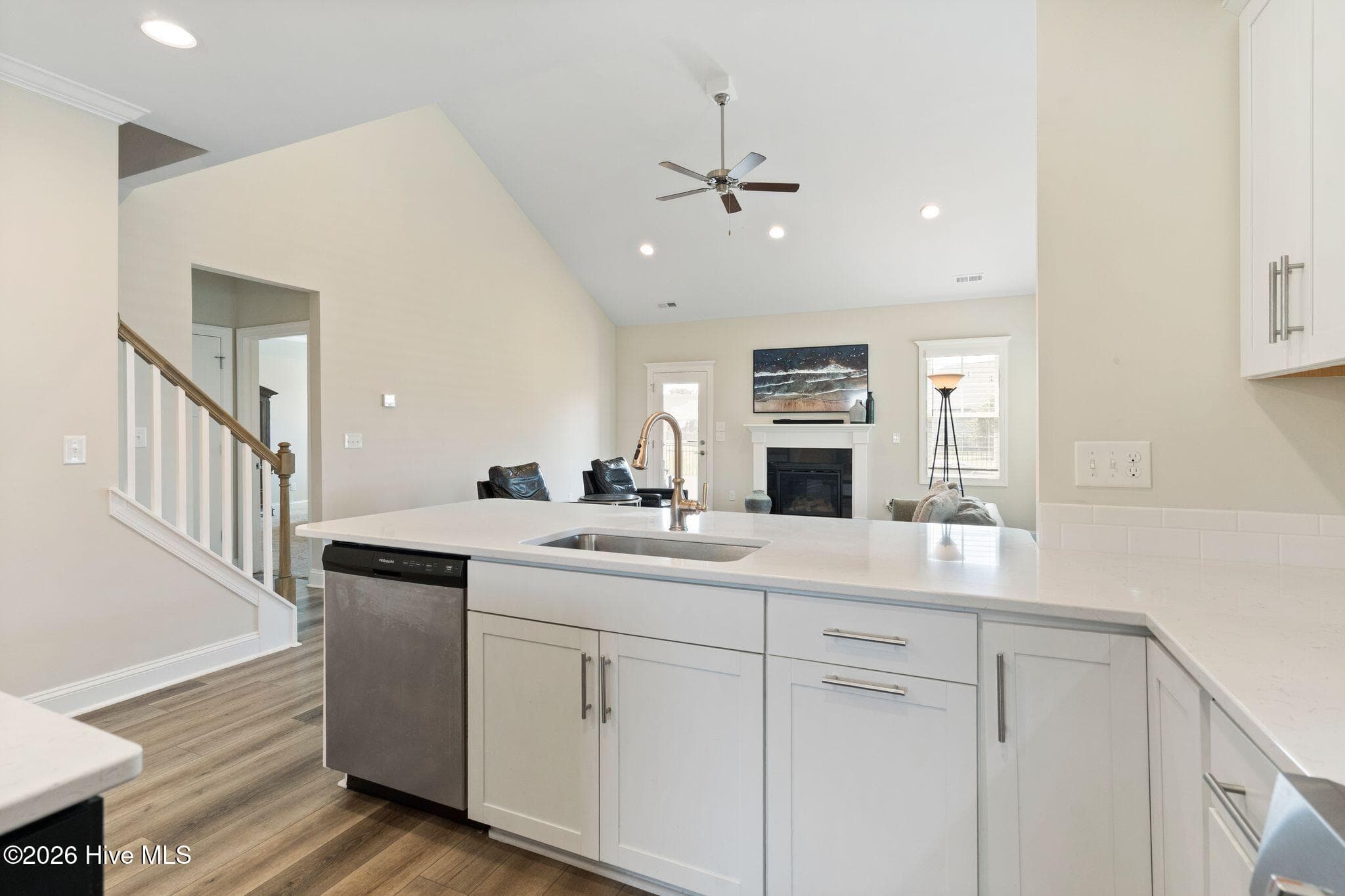Single Family Residence at 6048 Sand Ridge Avenue, Wilmington, NC 28409, photo 14 of 65