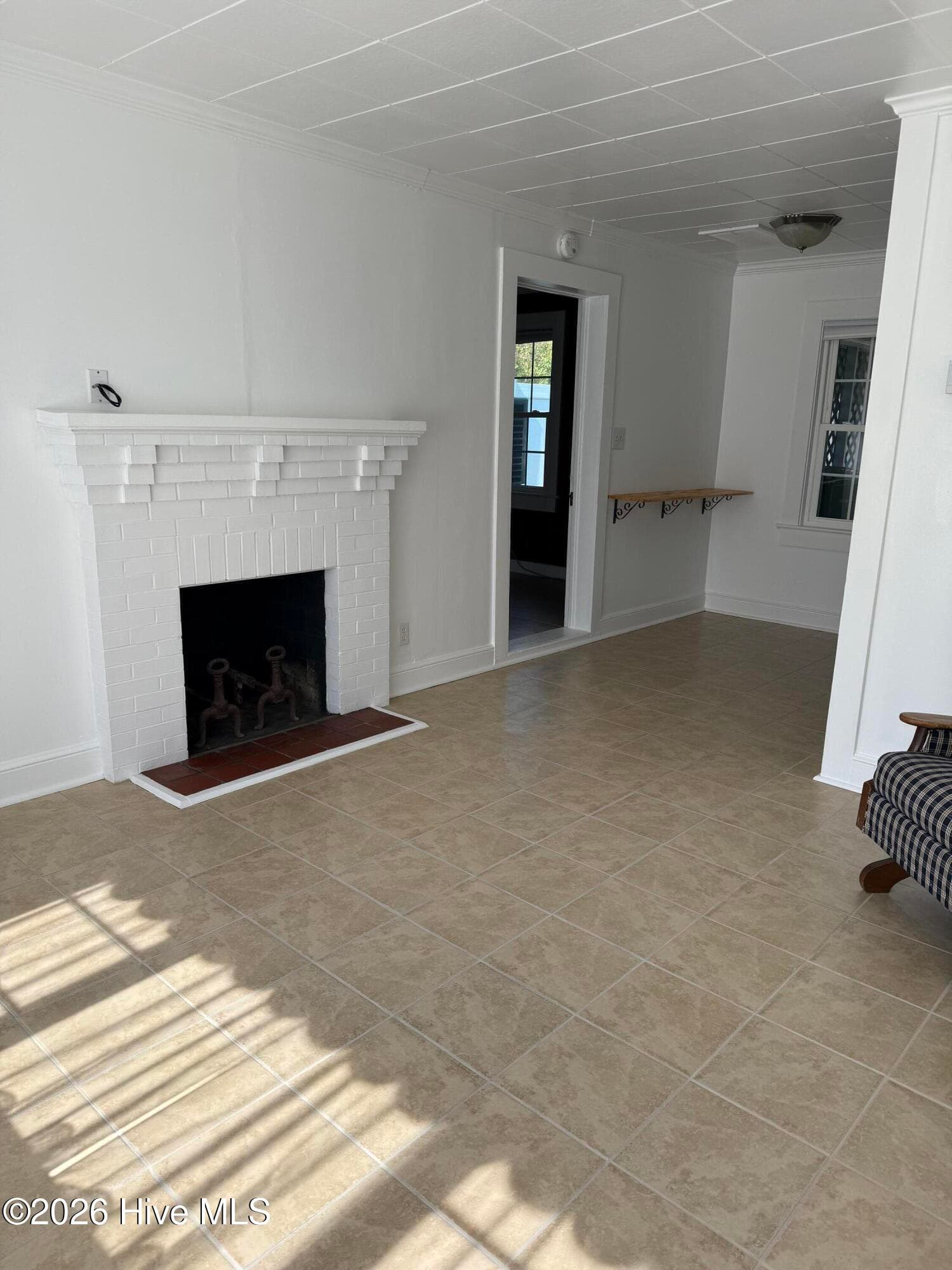 Living Room - 322 River Road, Washington, NC 27889, Washington