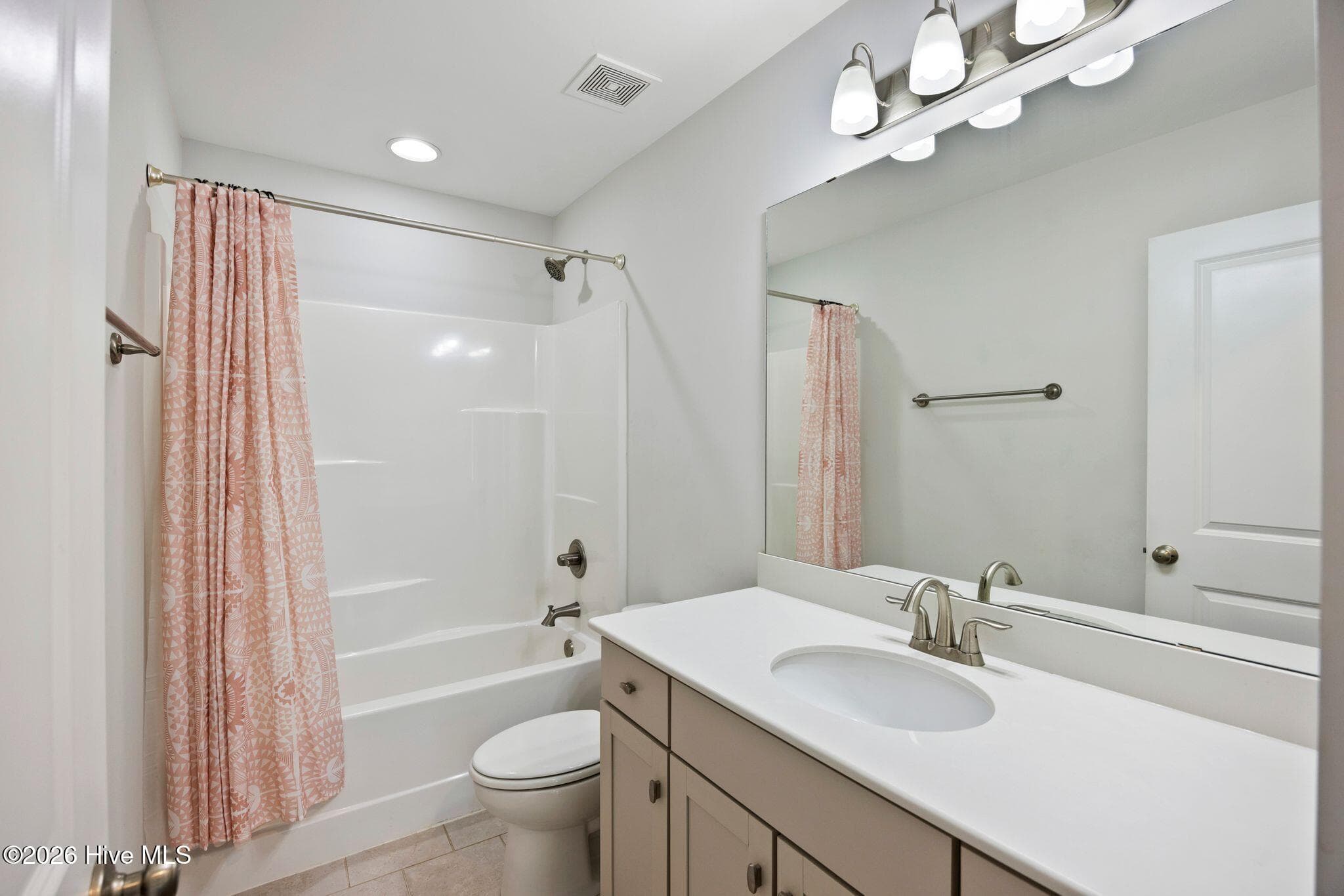 Single Family Residence at 636 Countryside Lane, Wilmington, NC 28411, photo 43 of 57