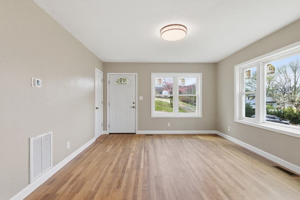Single Family Residence at 39 Justus, Andrews, NC 28901, photo 11 of 41