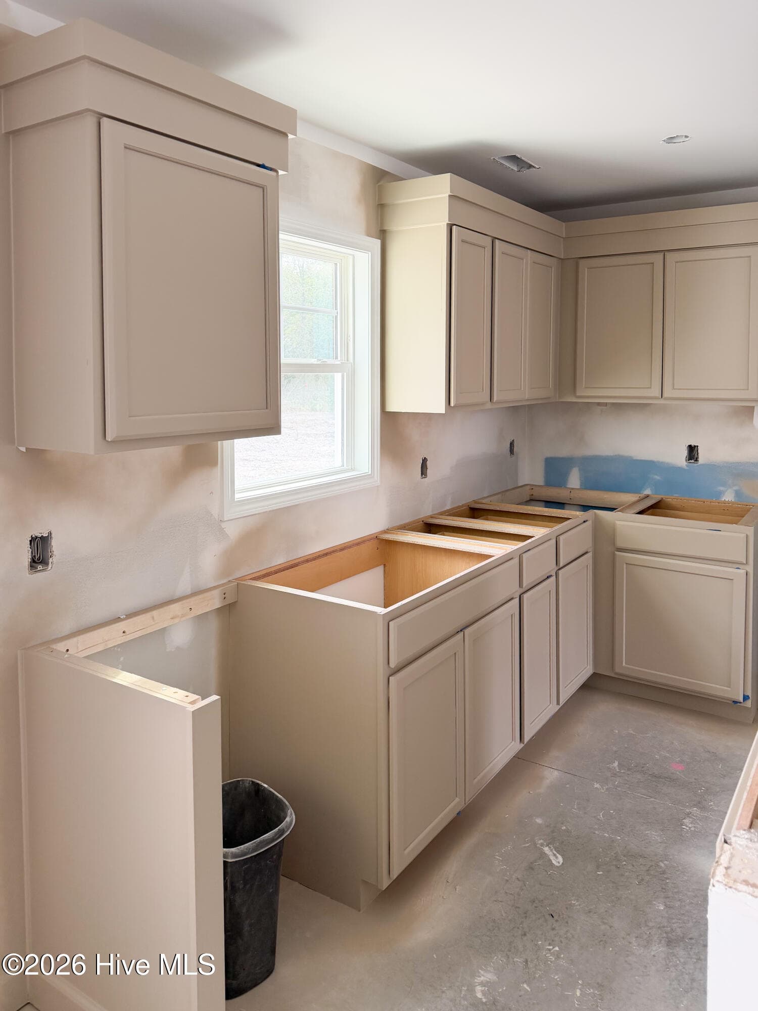 Single Family Residence at 107 Blueberry Fields Road, Maple Hill, NC 28454, Maple Hill, photo 5 of 17