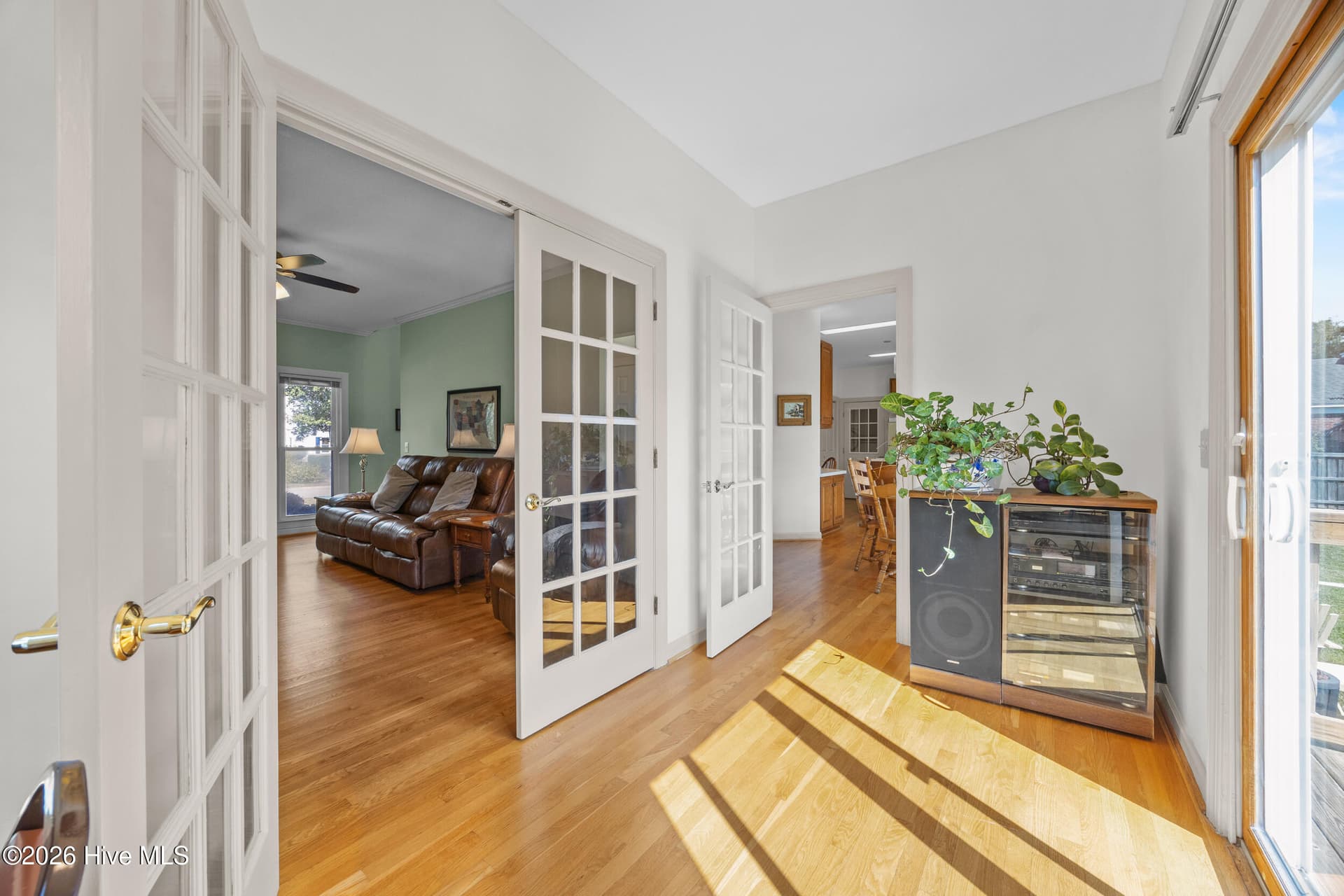 Single Family Residence at 3233 Red Berry Drive, Wilmington, NC 28409, photo 11 of 46