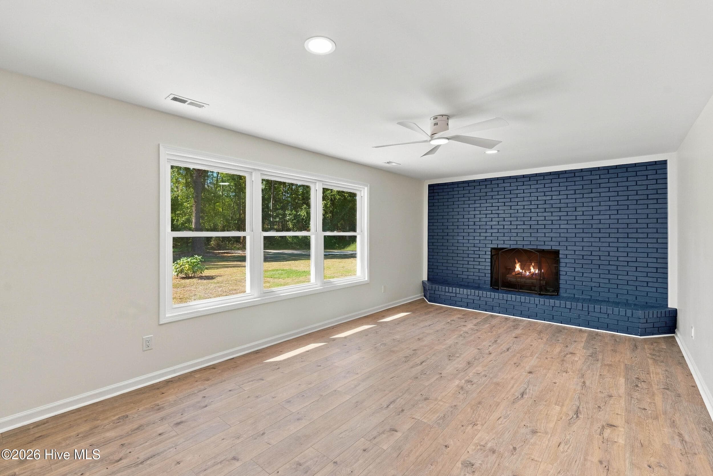 Single Family Residence at 564 Old Folkstone Road, Holly Ridge, NC 28445, photo 16 of 43