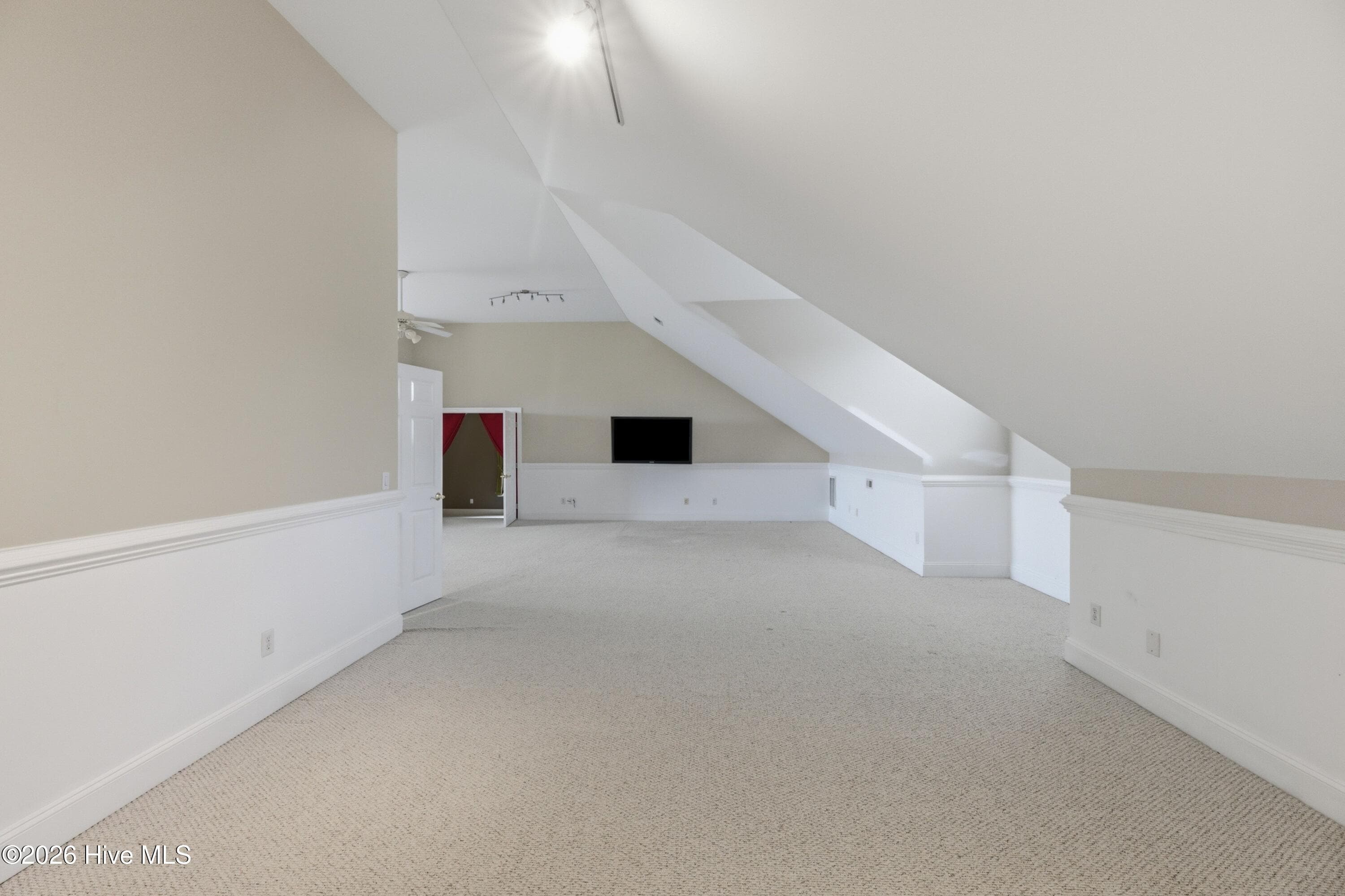 Single Family Residence at 99 Sound View Drive N, Hampstead, NC 28443, photo 65 of 99