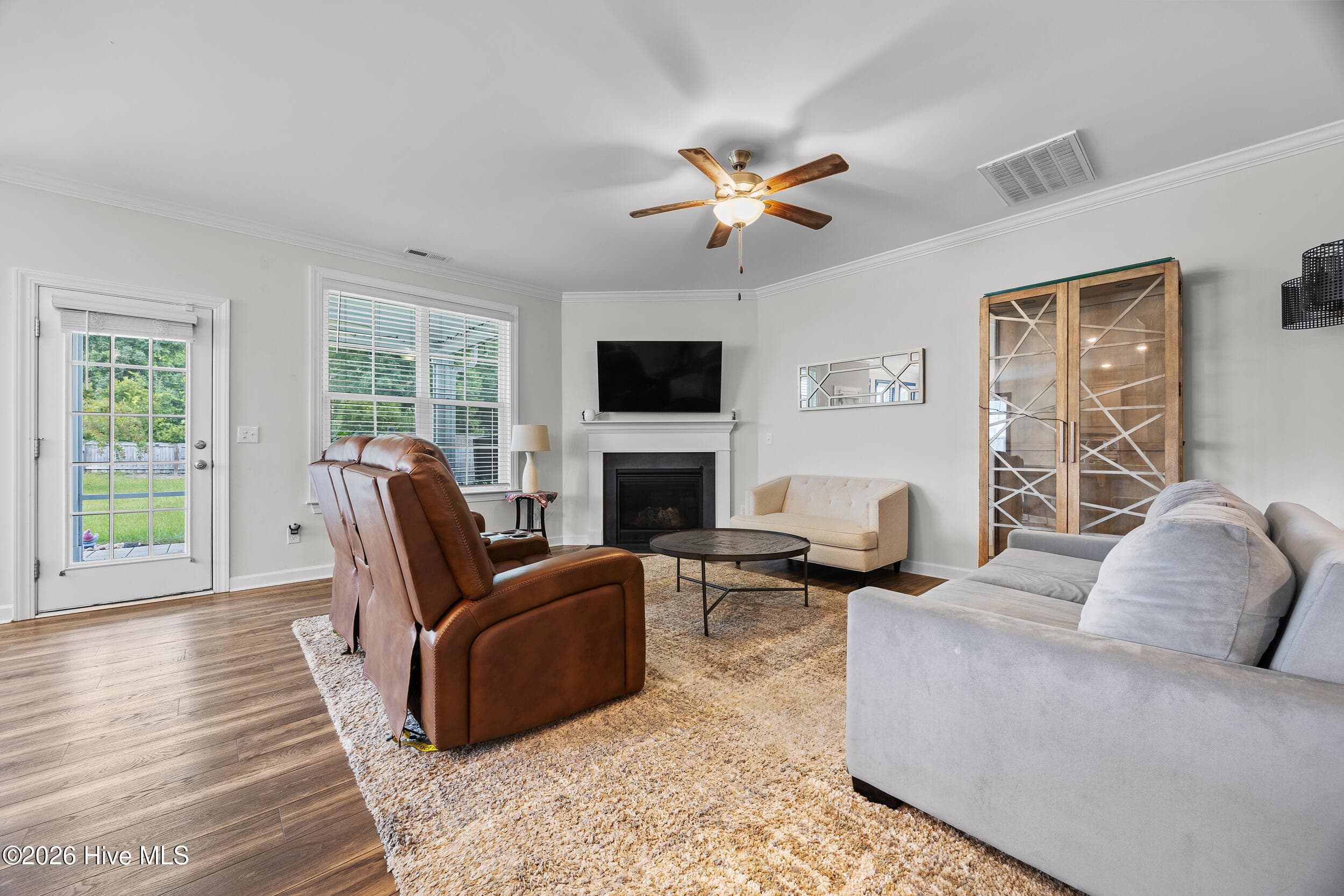 Single Family Residence at 439 Sugar Cove, Wilmington, NC 28411, photo 5 of 63