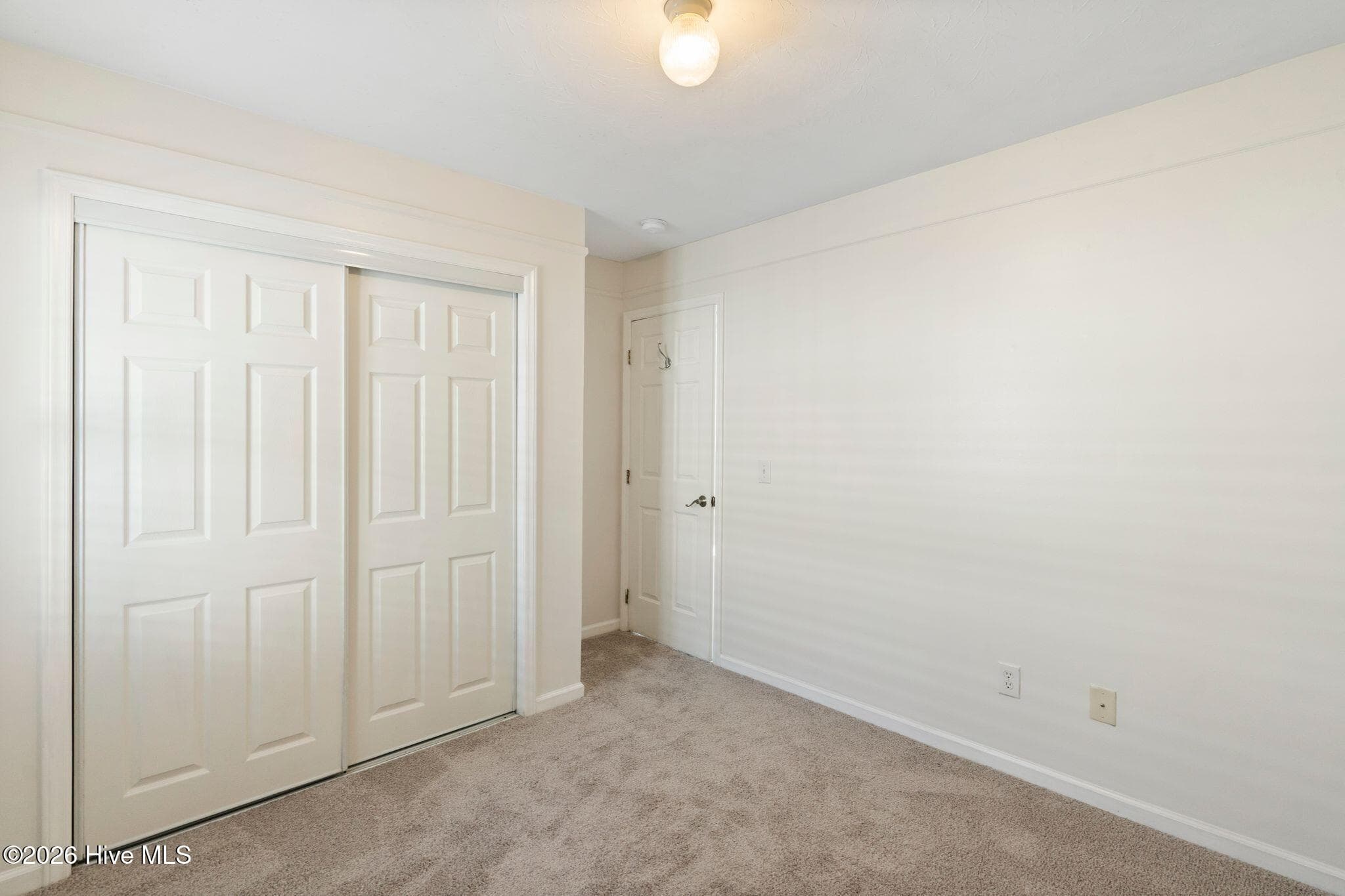 Single Family Residence at 811 Grathwol Drive, Wilmington, NC 28405, photo 21 of 41