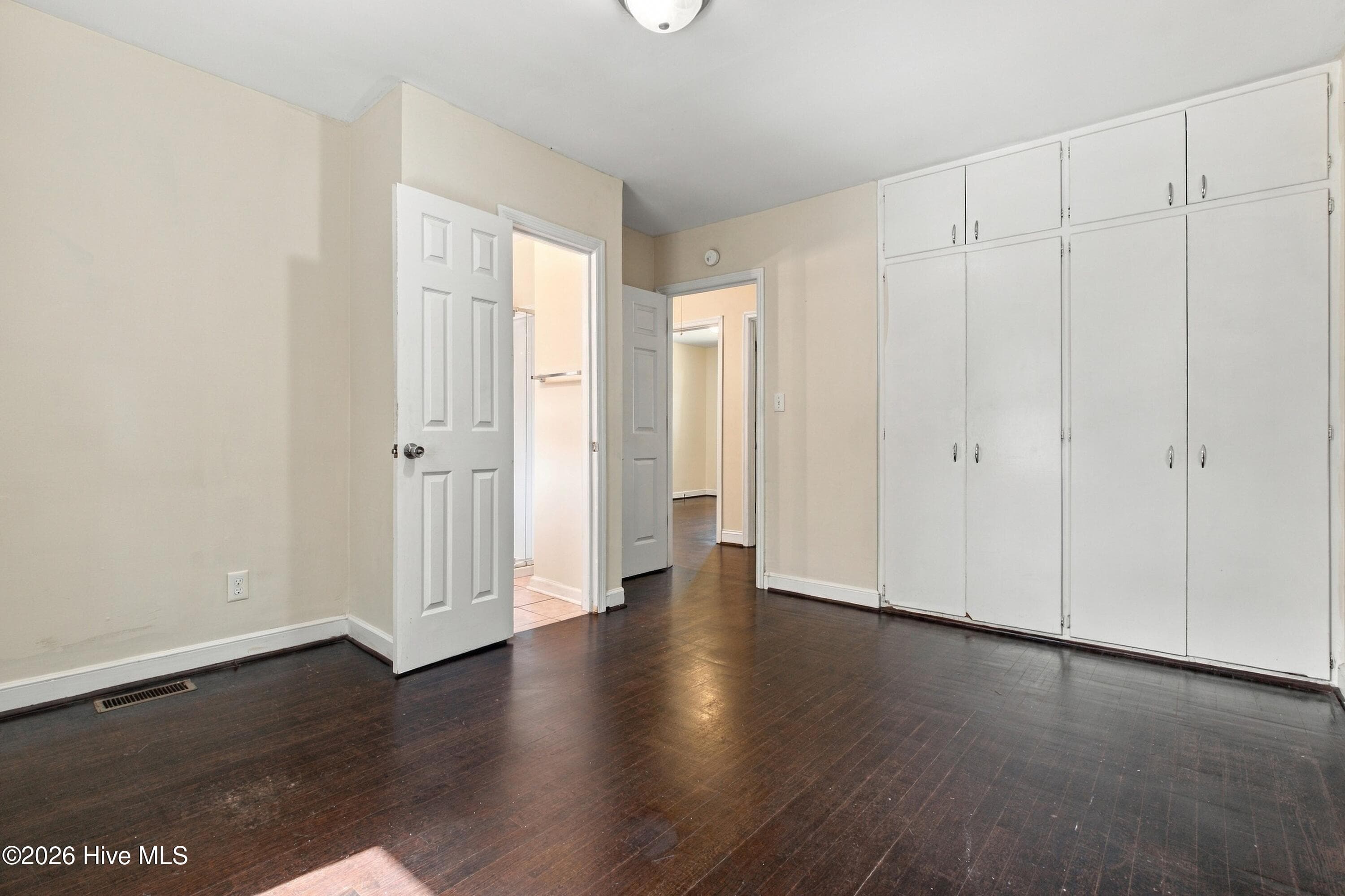 Primary Bedroom - 825 Greenlawn Drive, Columbia, SC 29209