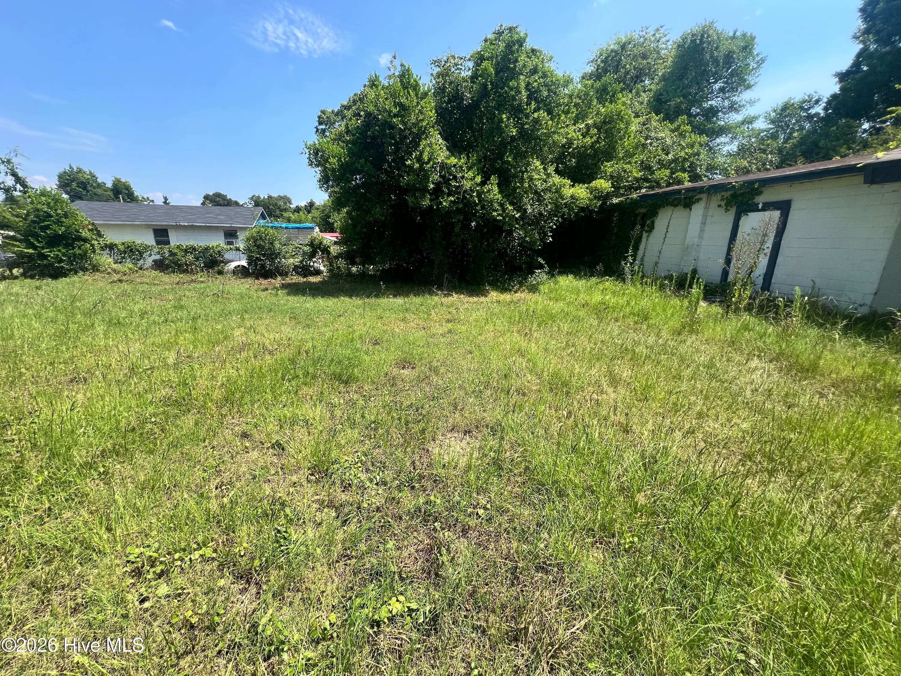 Duplex at 2126 Martin Luther King Junior Boulevard, Augusta, GA 30901, photo 2 of 2