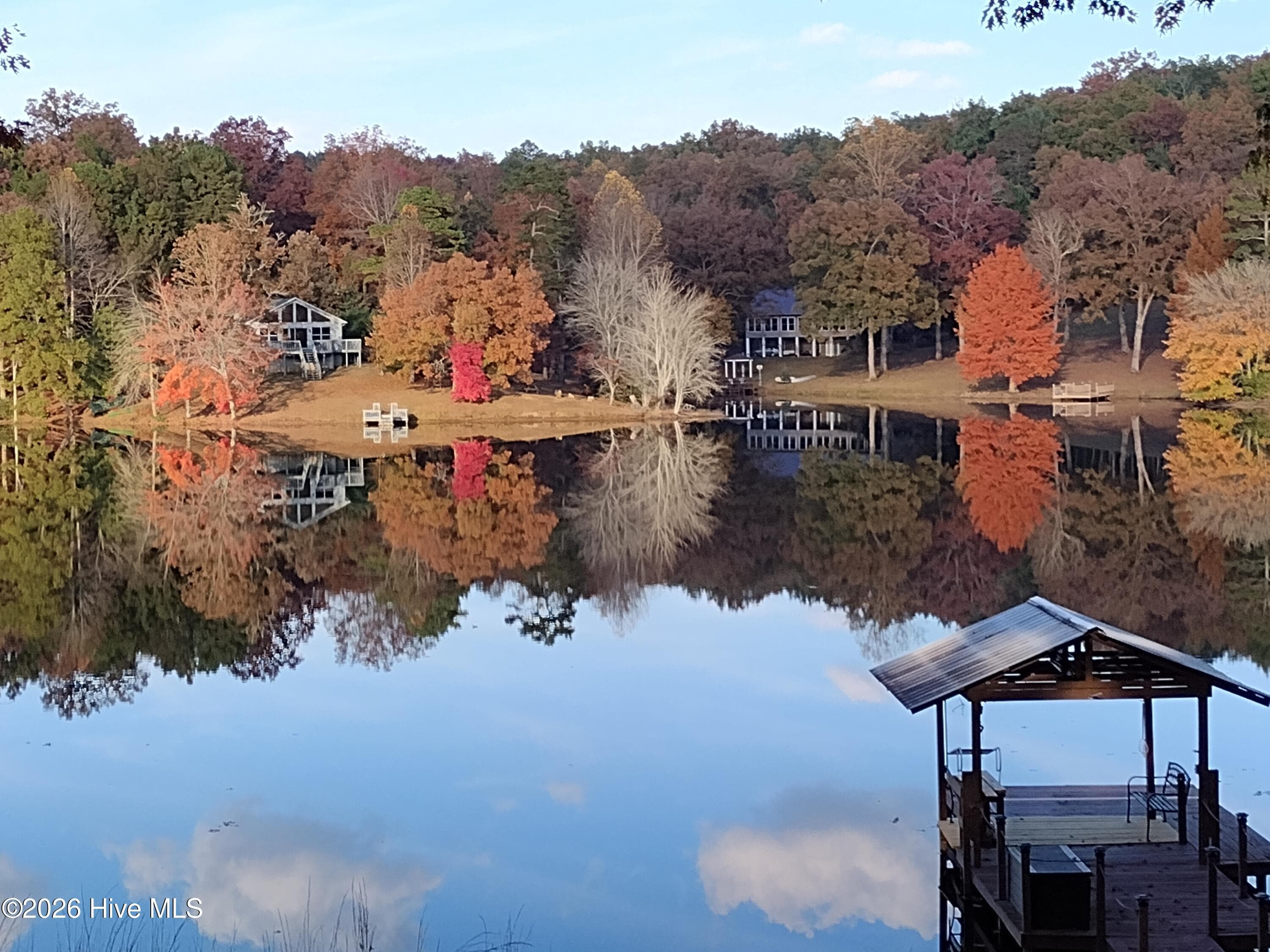Single Family Residence at 33 Lake Wells Terrace, Murphy, NC 28906, photo 2 of 81