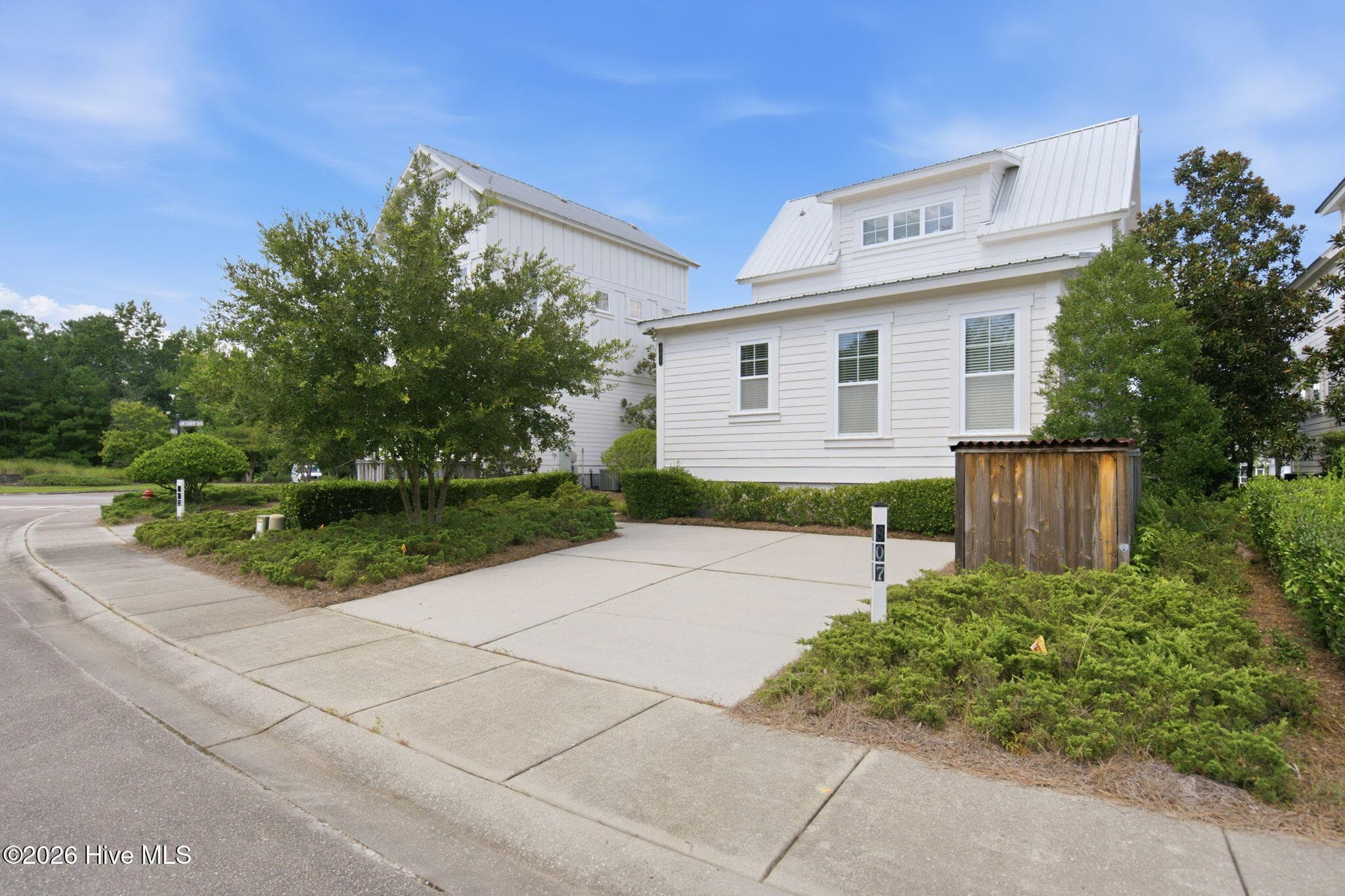 Single Family Residence at 807 Meadowsweet Lane, Leland, NC 28451, photo 40 of 87
