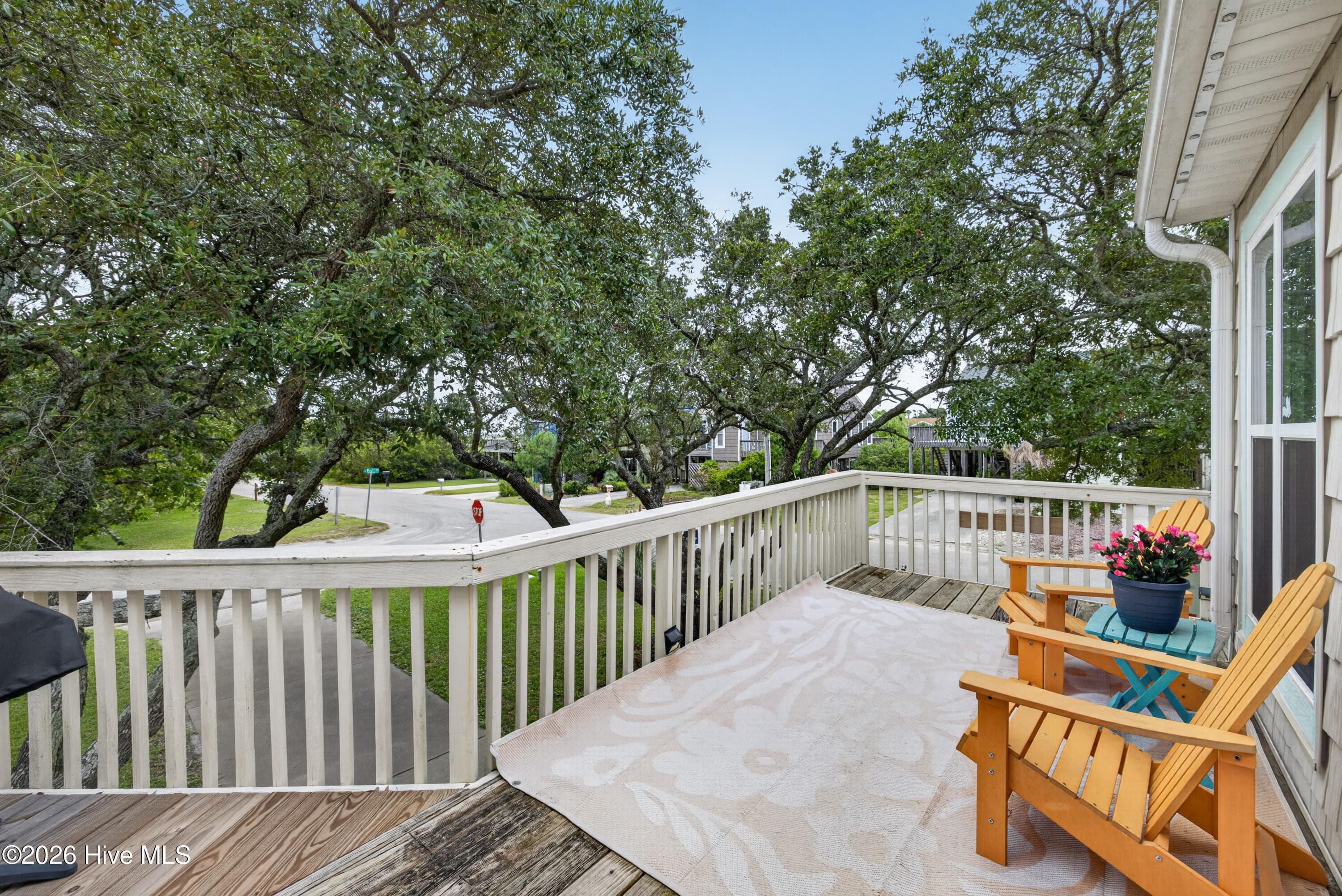 front porch - 301 Bay Circle, North Topsail Beach, NC 28460