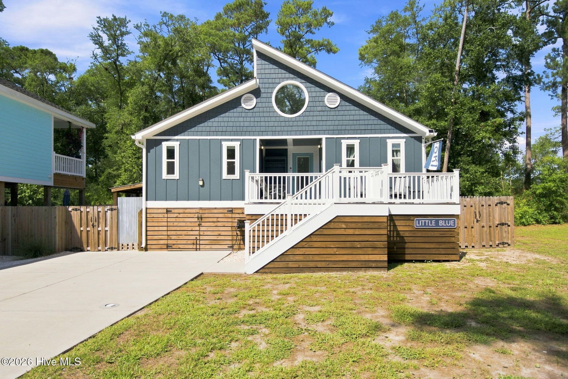 113 NW 29th Street, Oak Island, NC 28465