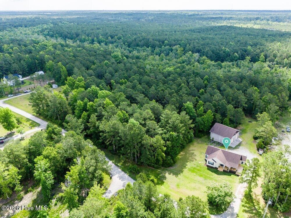 Single Family Residence at 635 Cross Creek Drive, Hampstead, NC 28443, photo 32 of 36