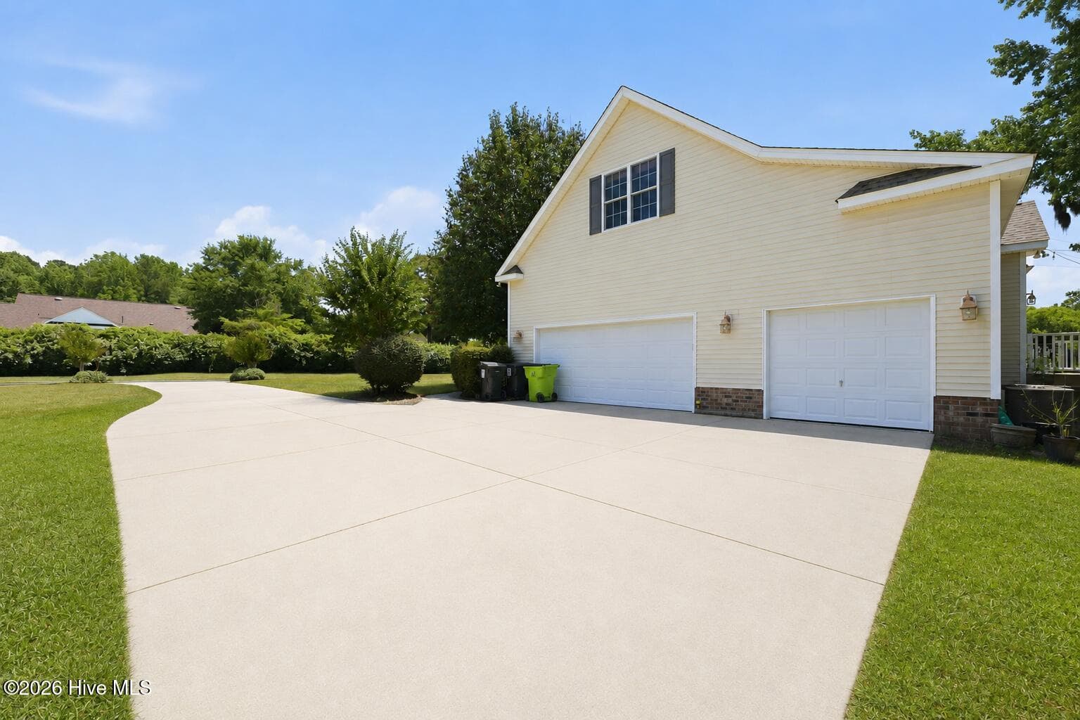 Single Family Residence at 202 Emmen Road, New Bern, NC 28562, photo 43 of 50