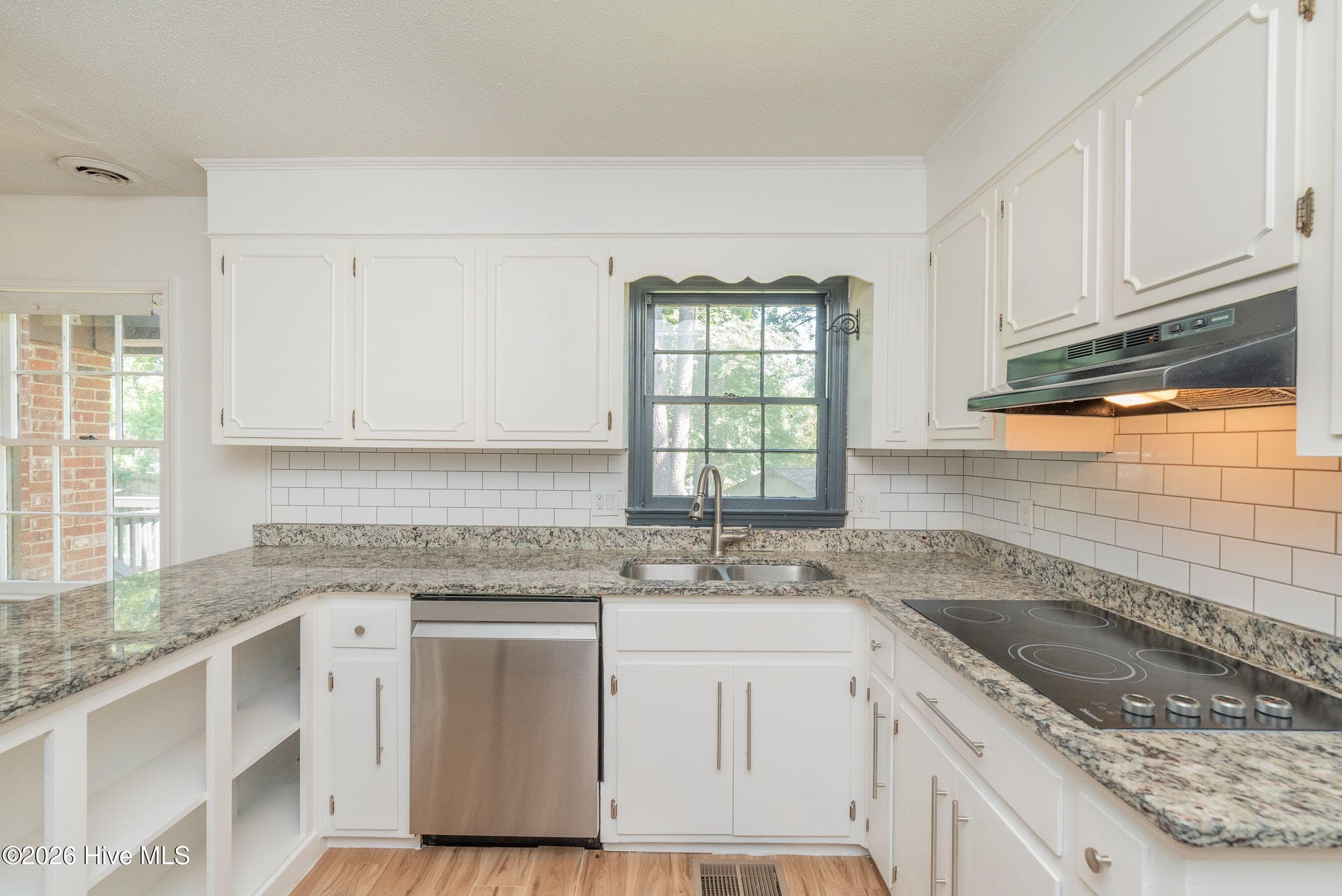 Single Family Residence at 4327 Sun Valley Place, Martinez, GA 30907, photo 14 of 56