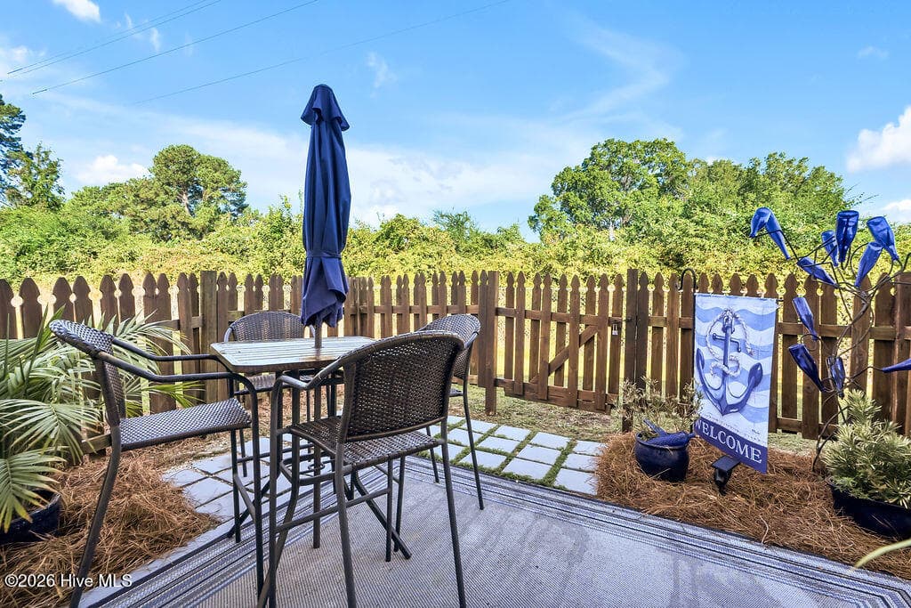 Condominium at 106 Lullwater Drive Unit B, Wilmington, NC 28403, photo 34 of 51